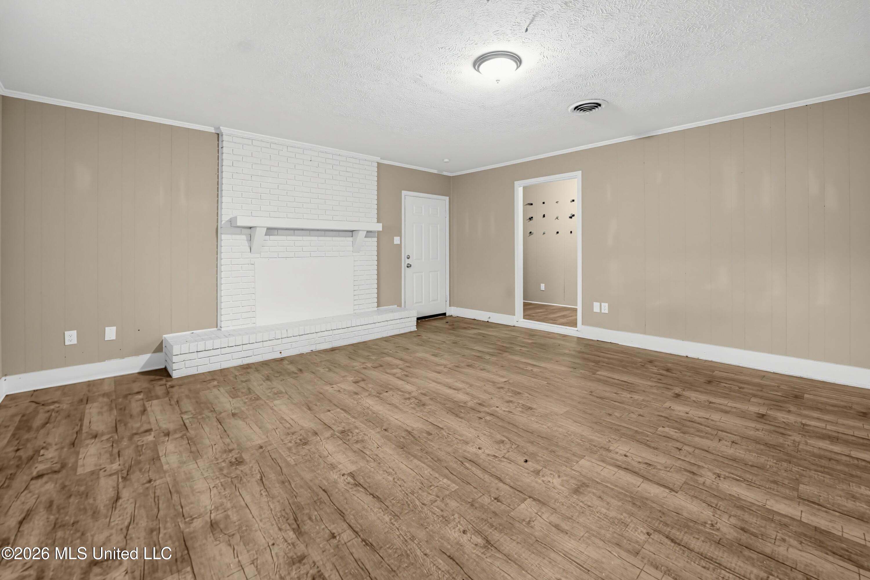 305 Sun Drive Property Photo 10