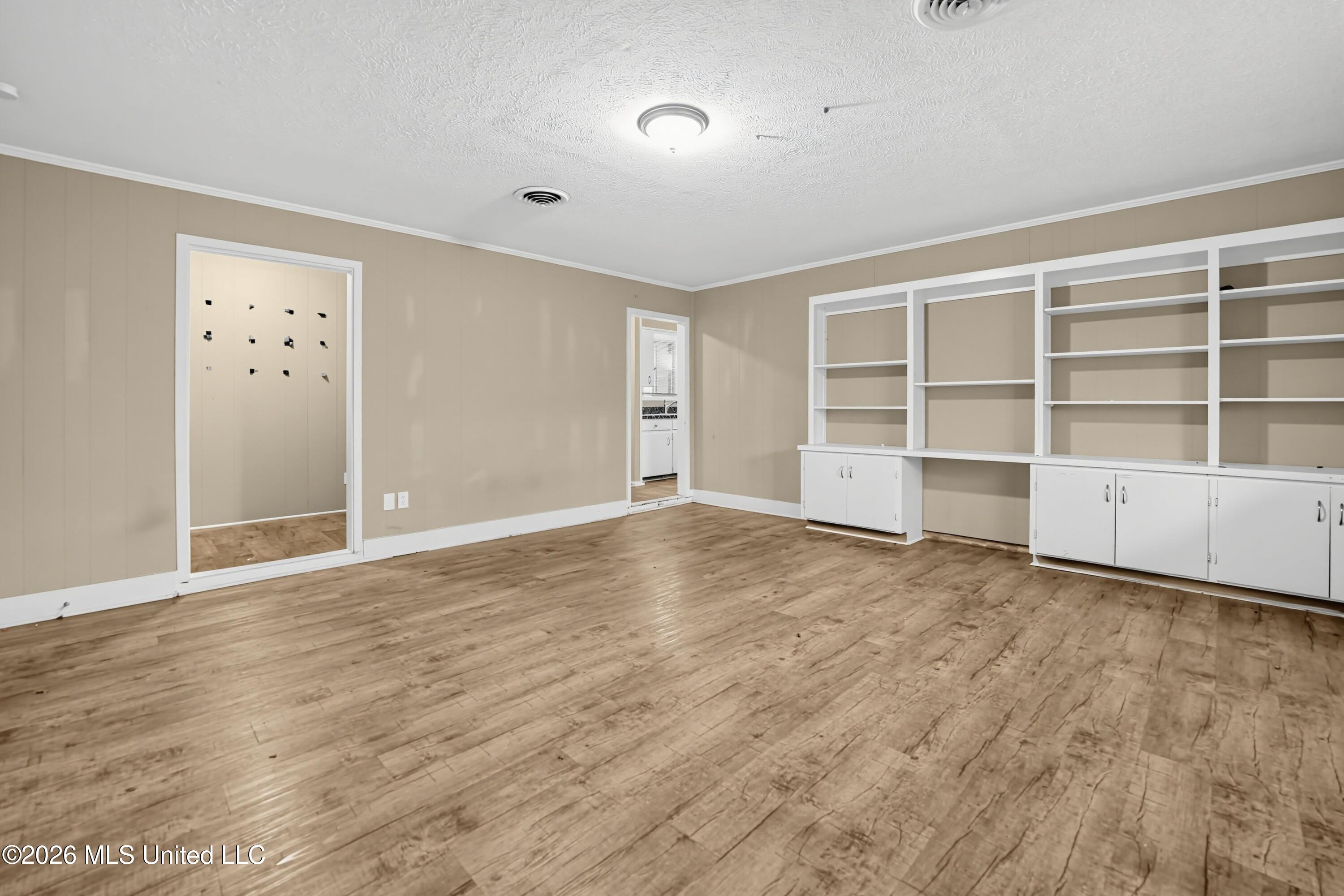 305 Sun Drive Property Photo 12