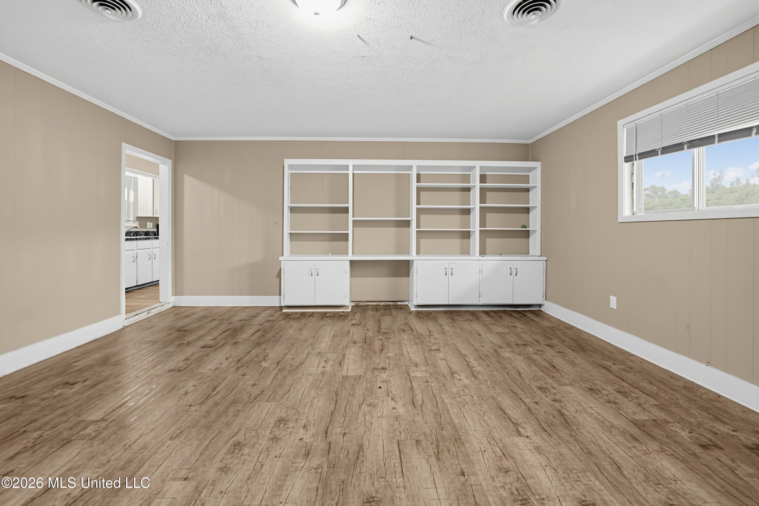 305 Sun Drive Property Photo 13