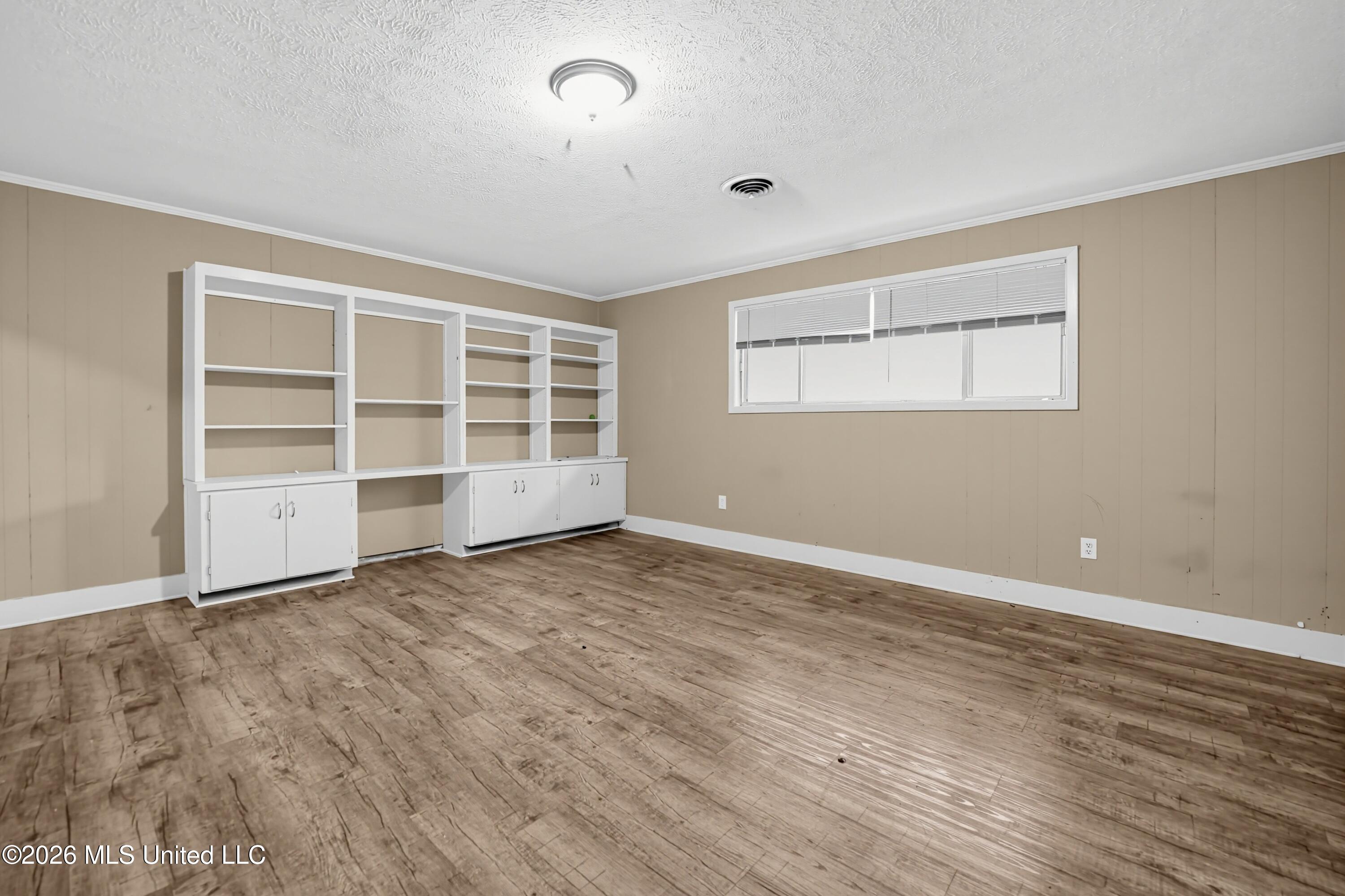 305 Sun Drive Property Photo 14