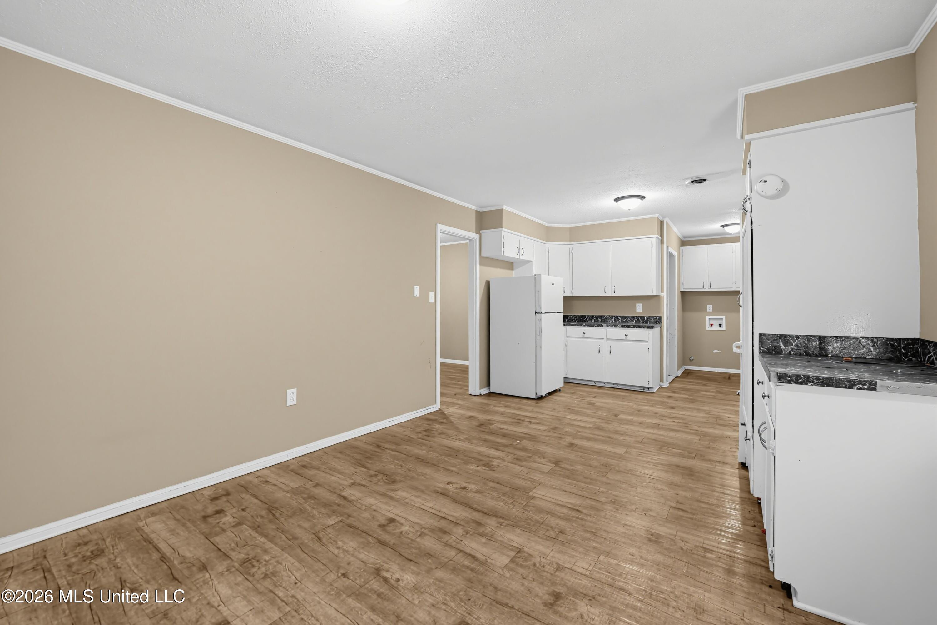 305 Sun Drive Property Photo 16