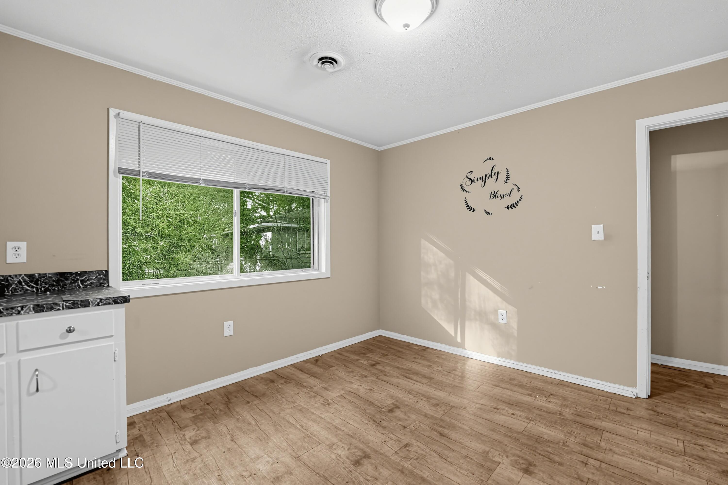 305 Sun Drive Property Photo 22