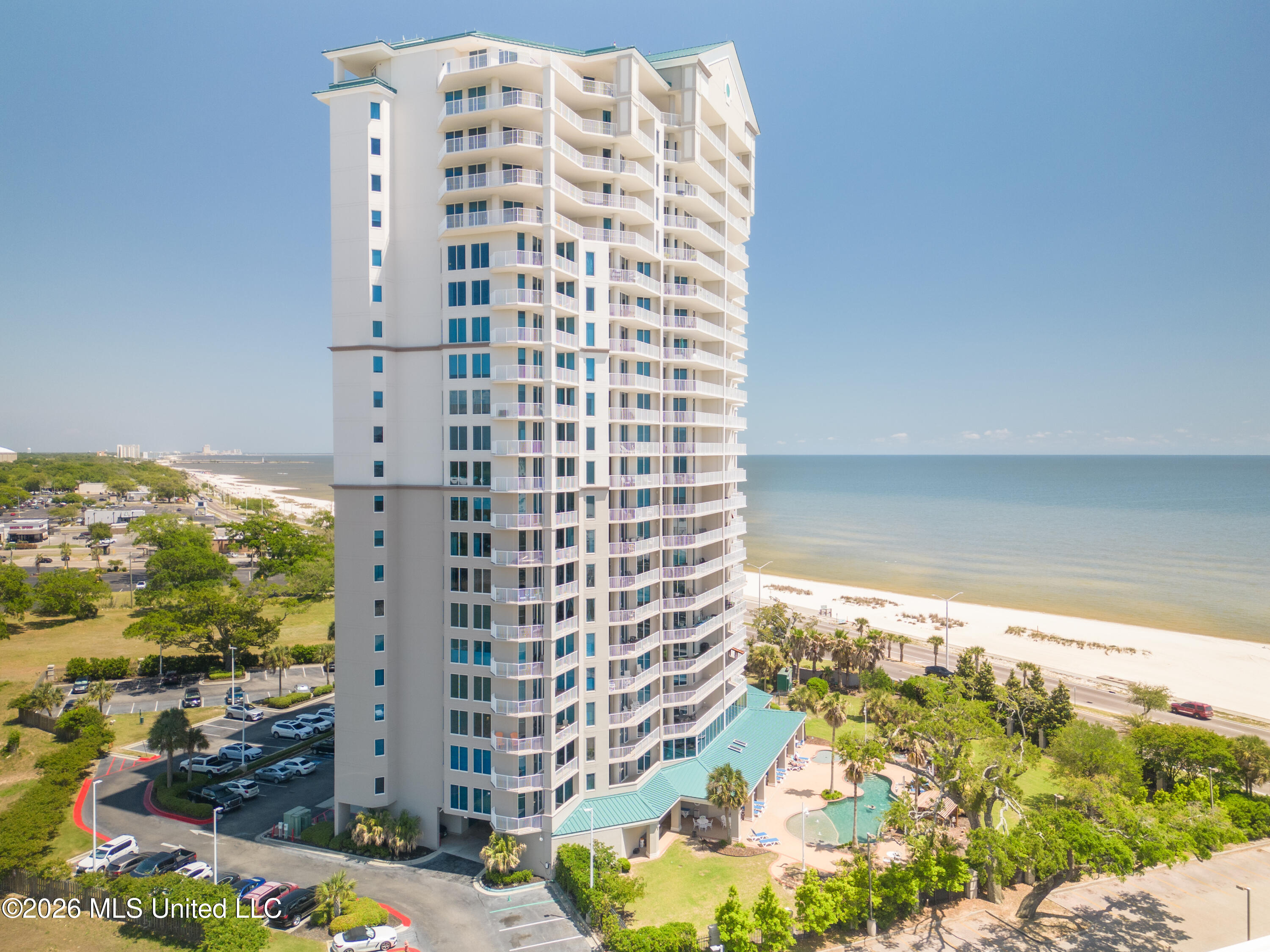 2668 Beach Boulevard Property Photo 1