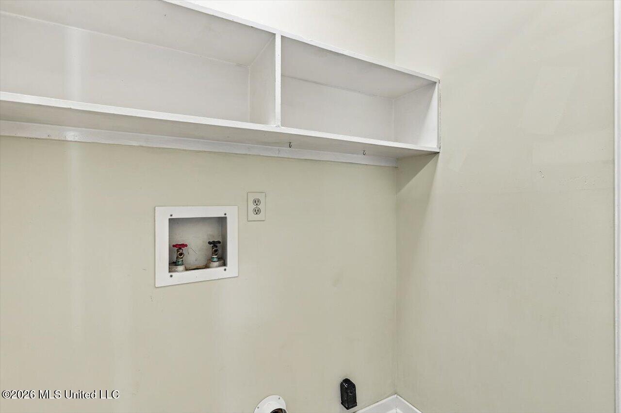 748 Sandy Lane Property Photo 13