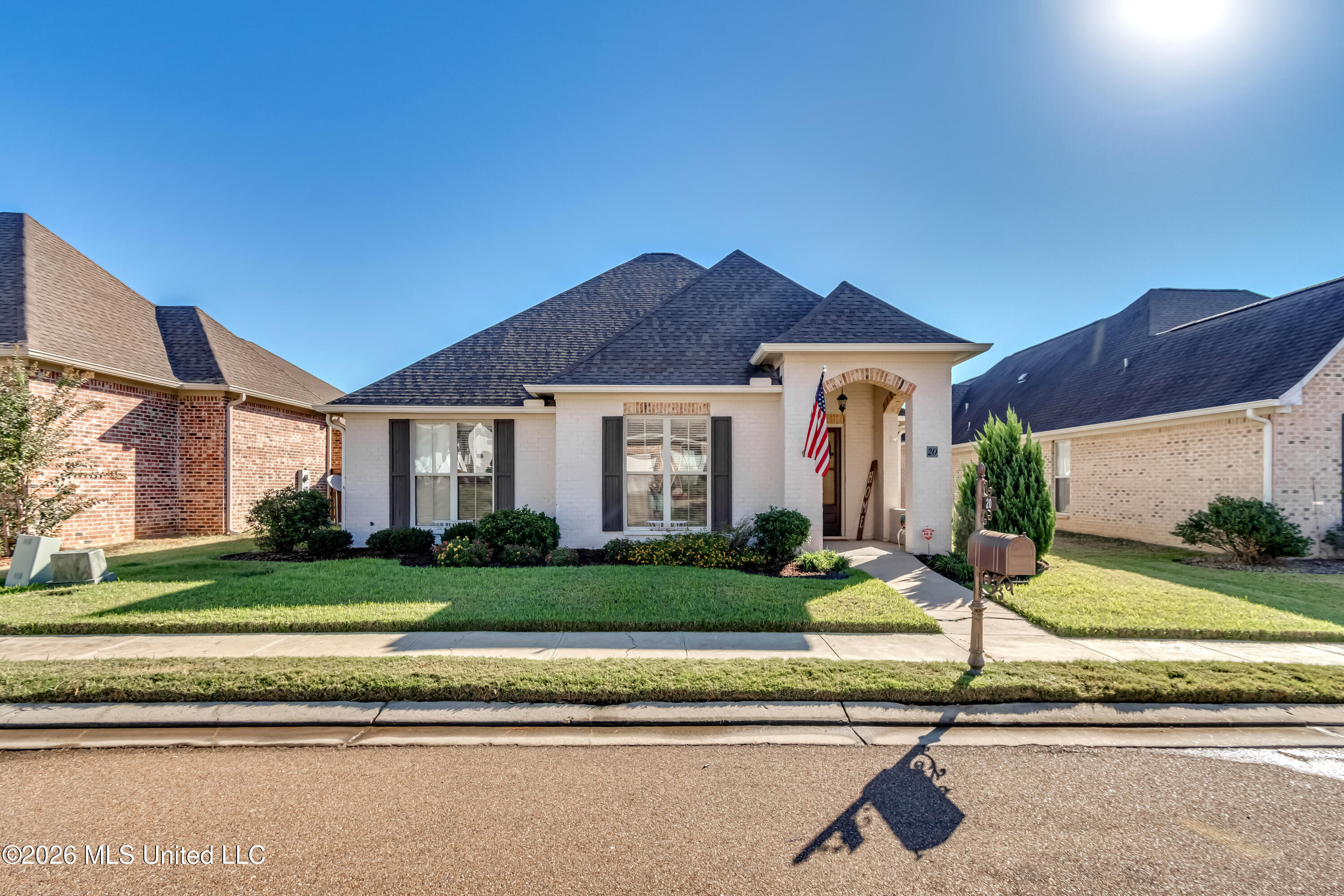 20 Enclave Circle Property Photo 2