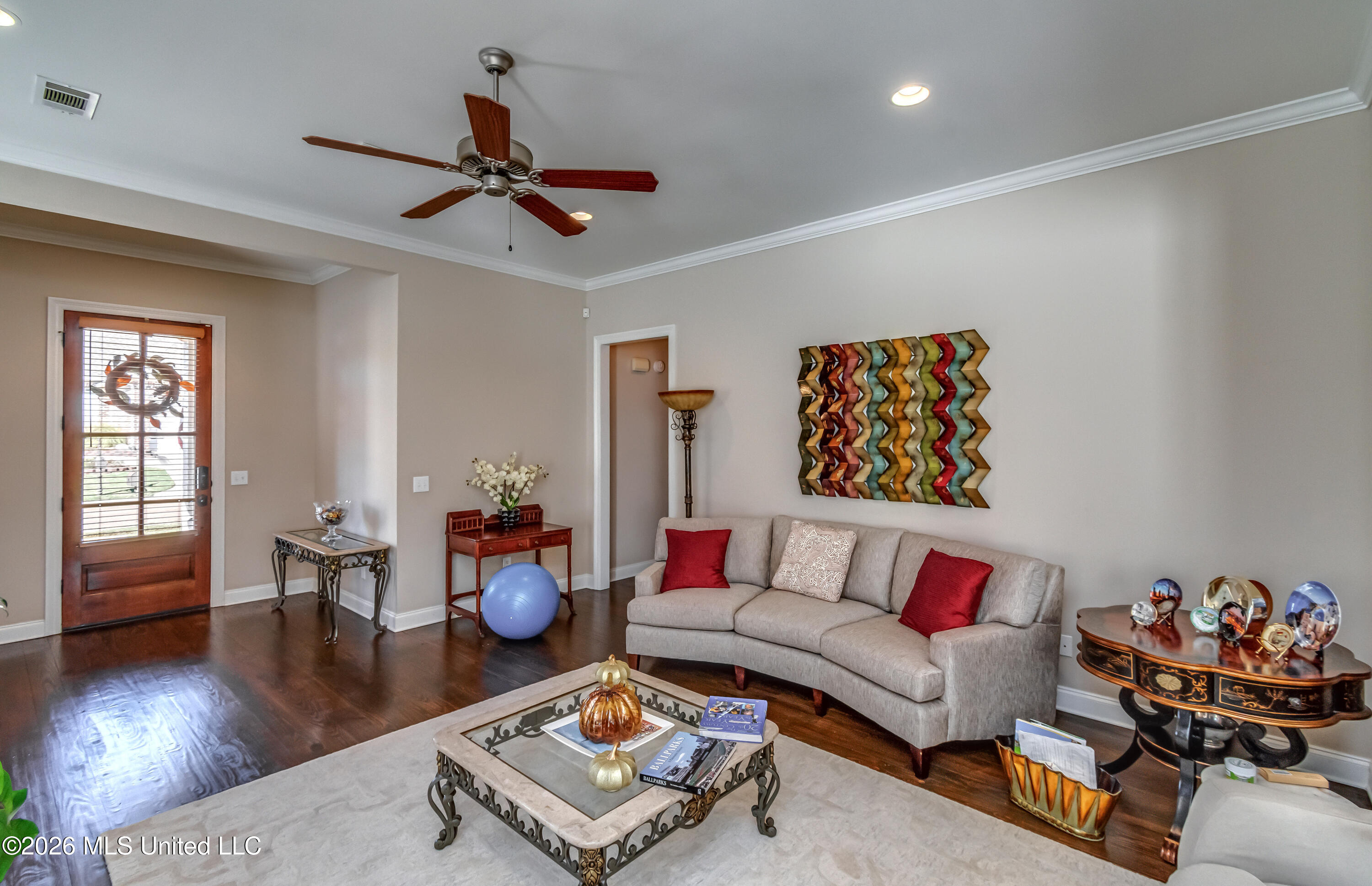20 Enclave Circle Property Photo 15