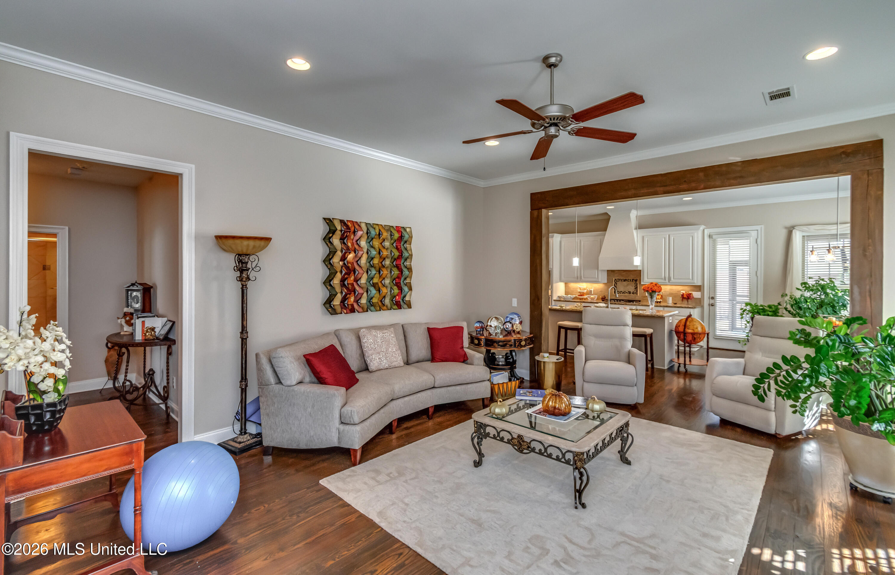 20 Enclave Circle Property Photo 16