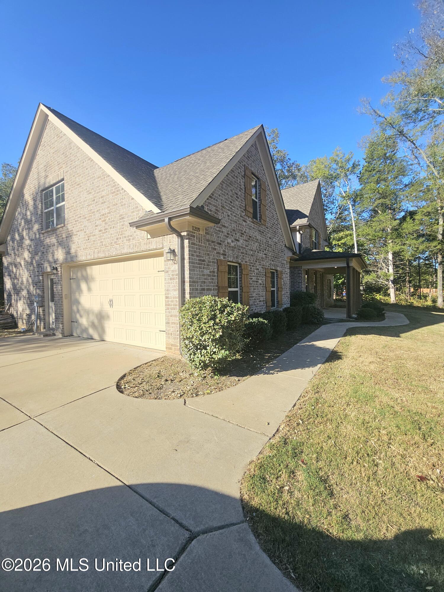 11209 Byhalia Road Property Photo 2