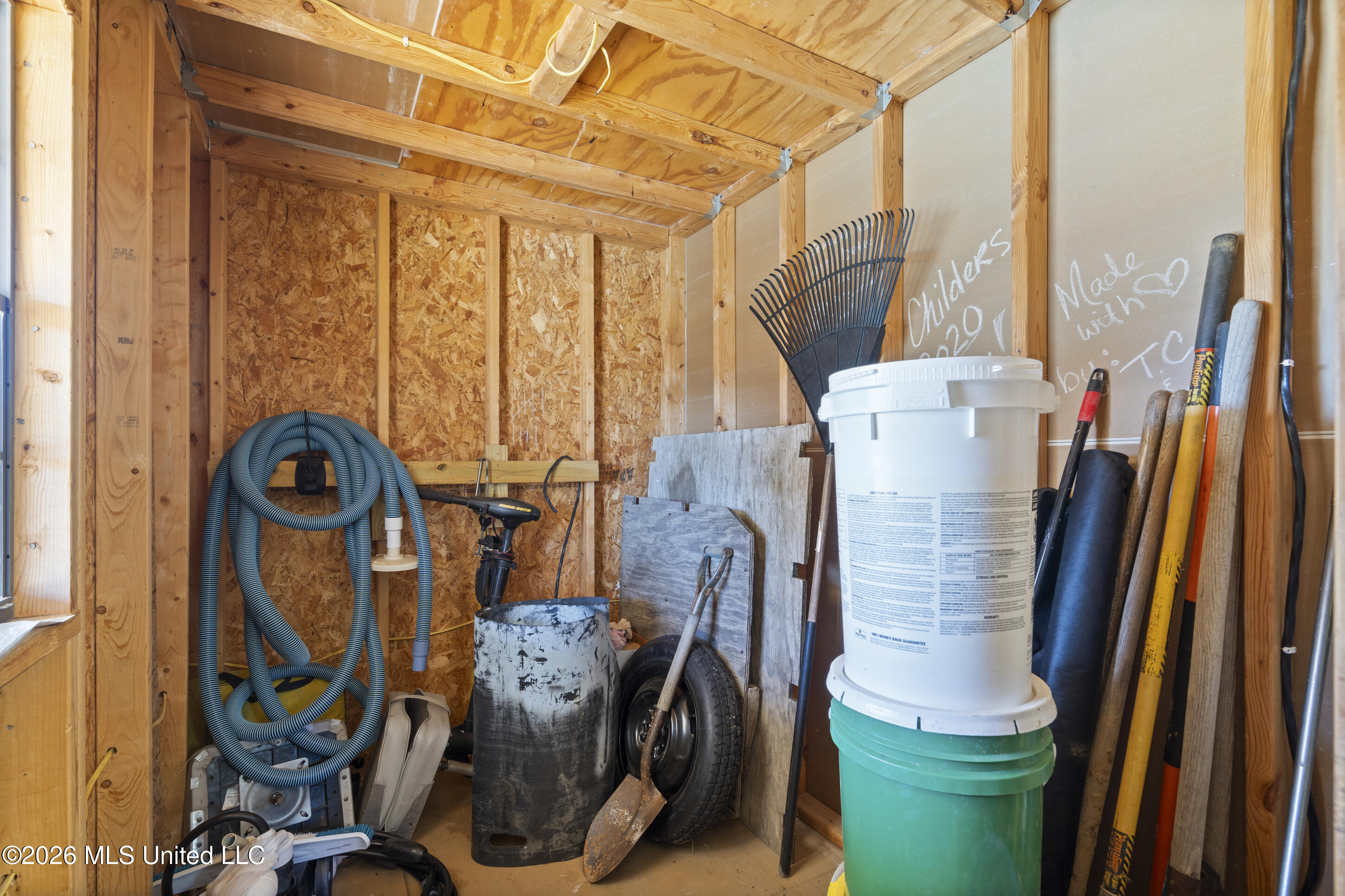 8828 Shallow Creek Drive Property Photo 50