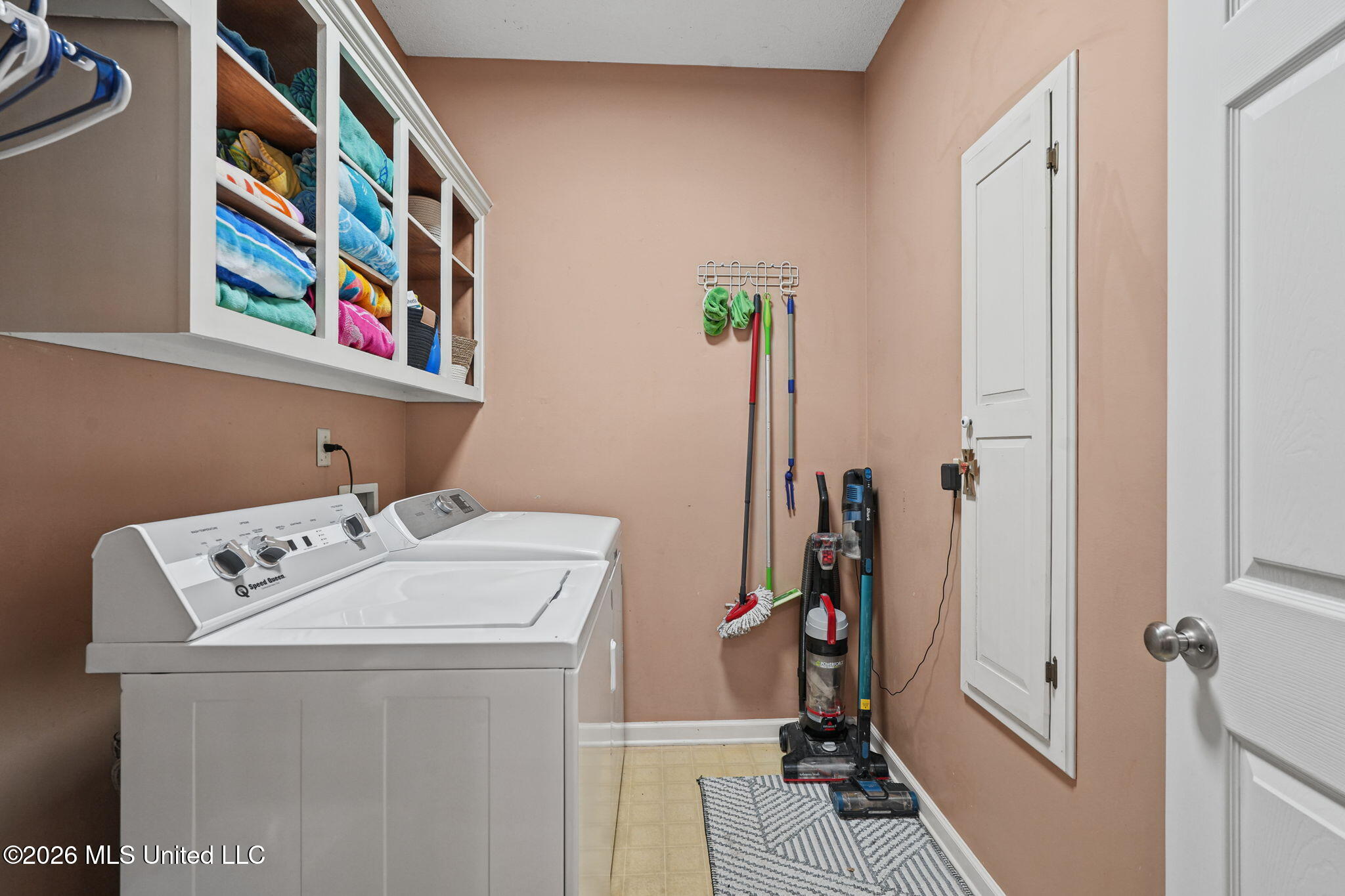 3540 Bonner Drive Property Photo 14