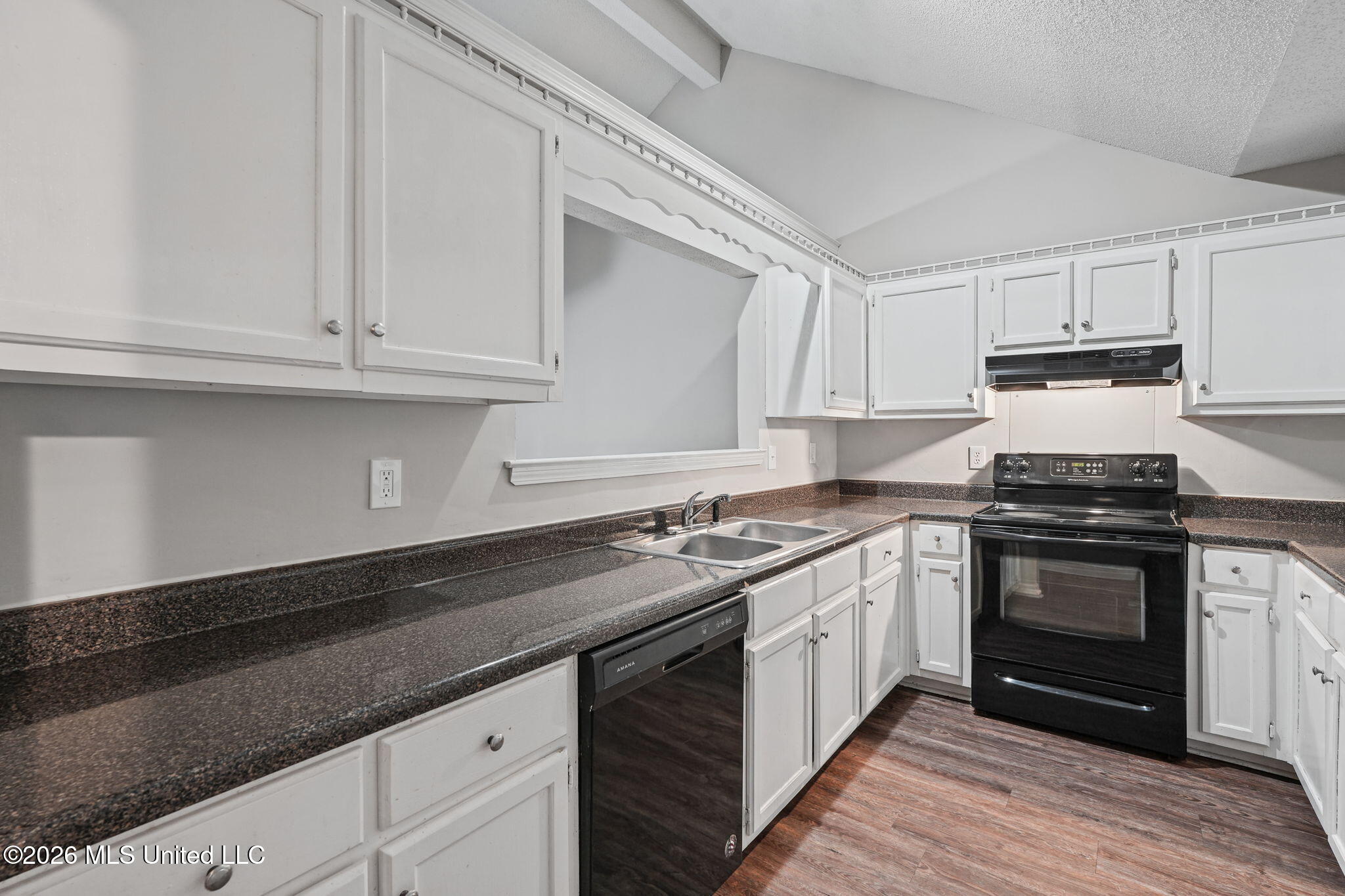 7827 Cayleb Lane Property Photo 14