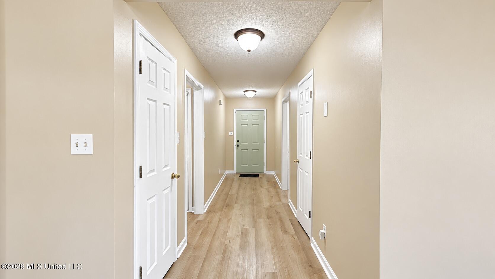 9240 Huron Drive Property Photo 14