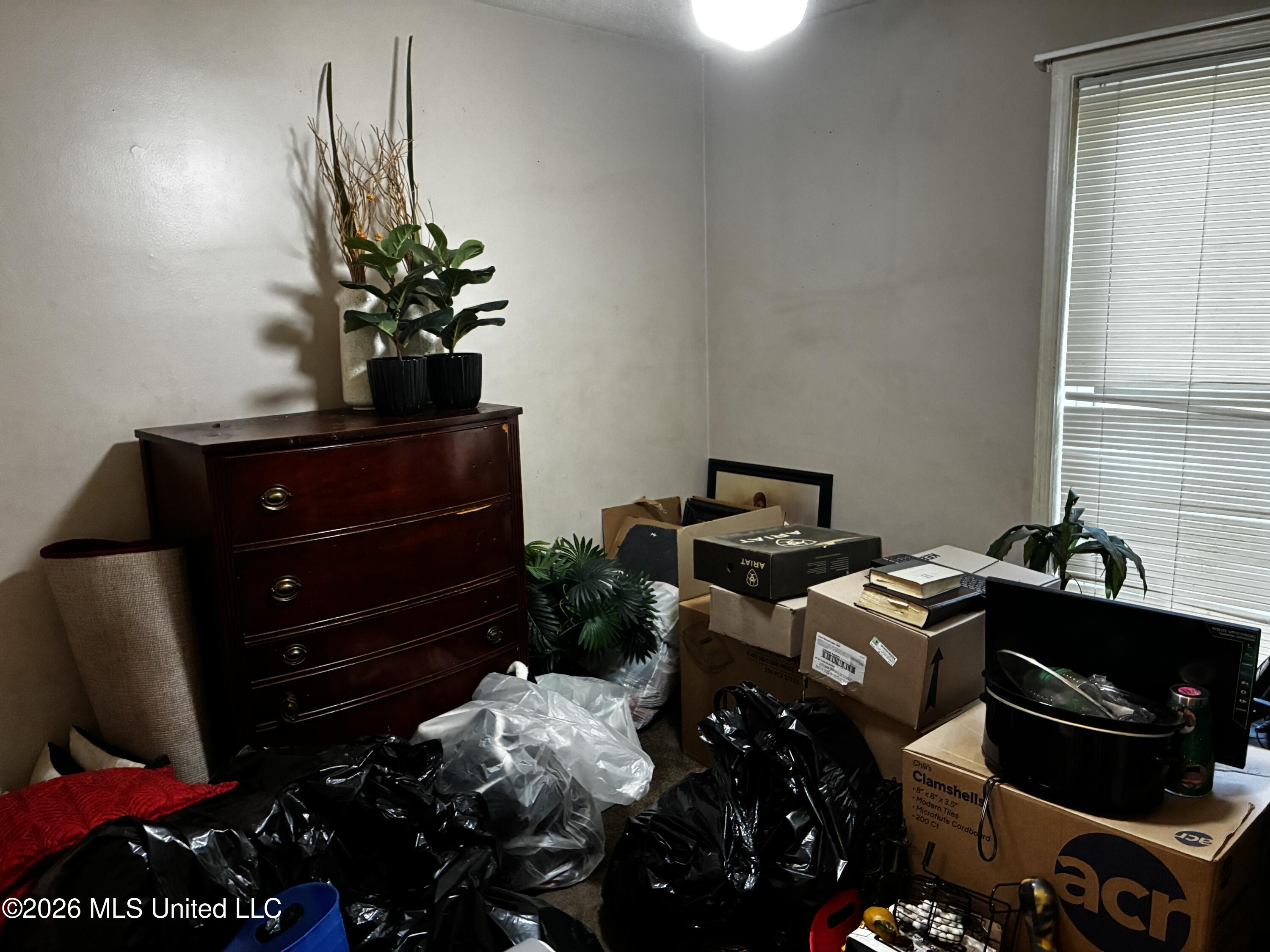 8229 Pinebrook Drive Property Photo 22