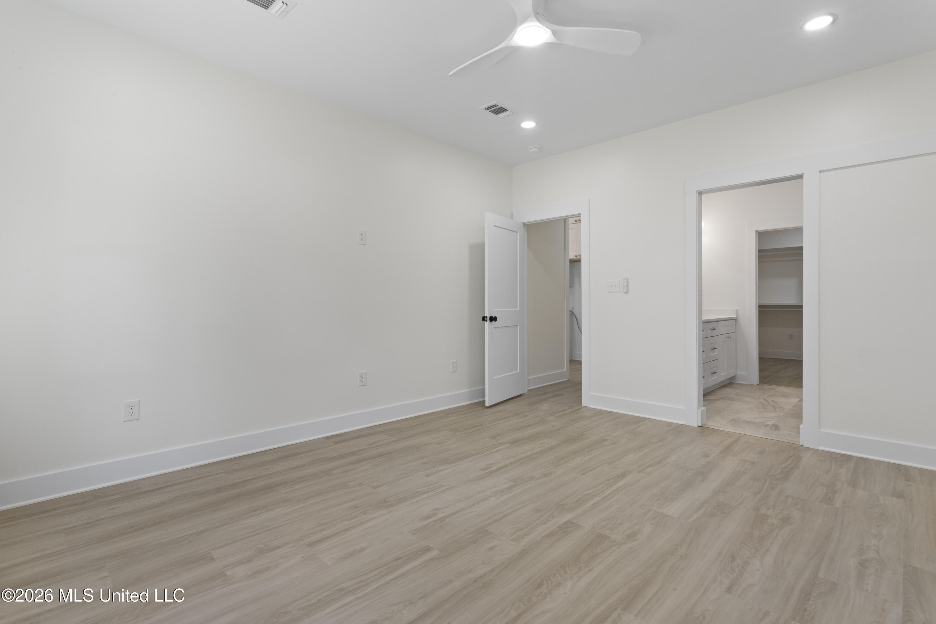 1612 Deer Street Property Photo 14