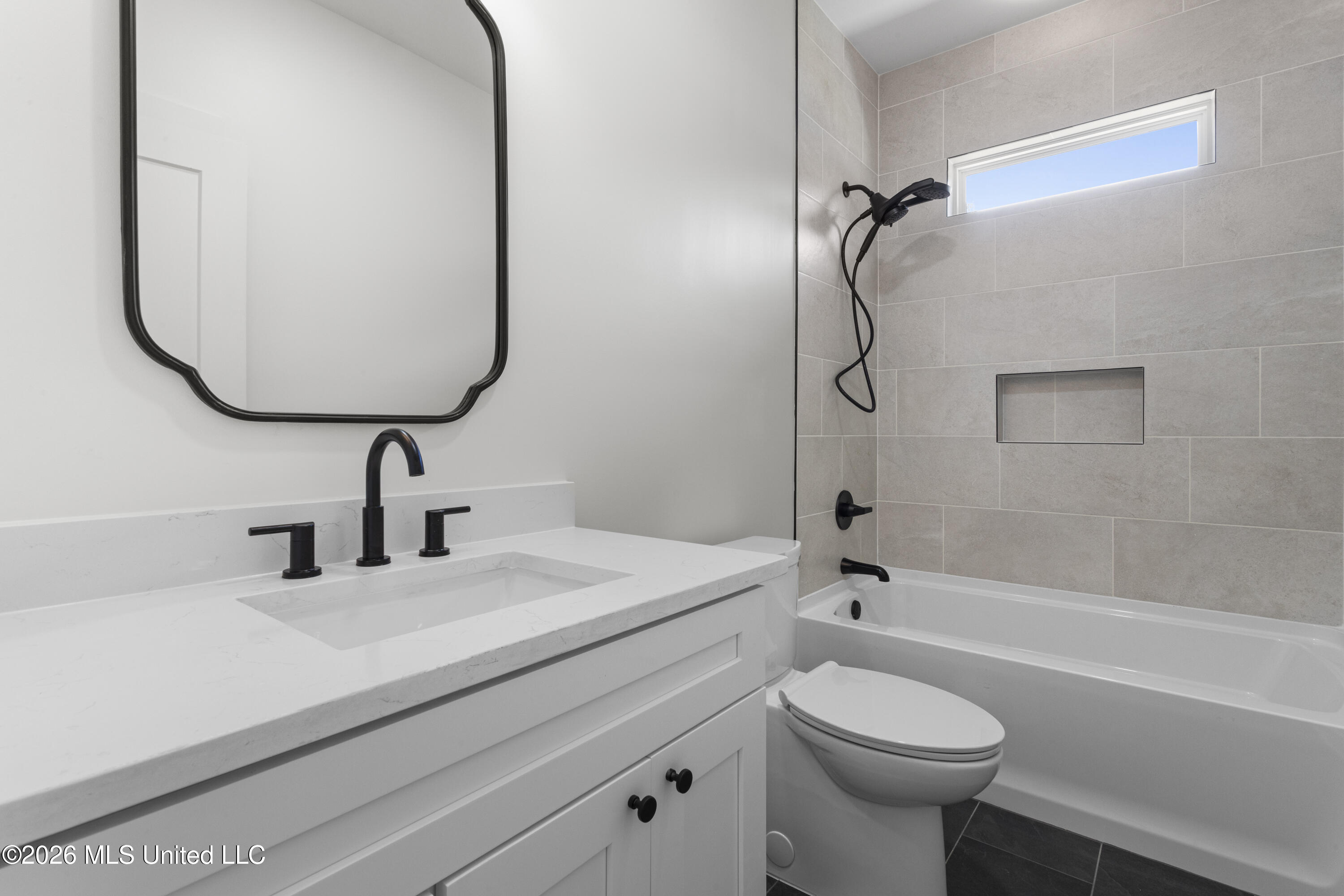 1612 Deer Street Property Photo 21