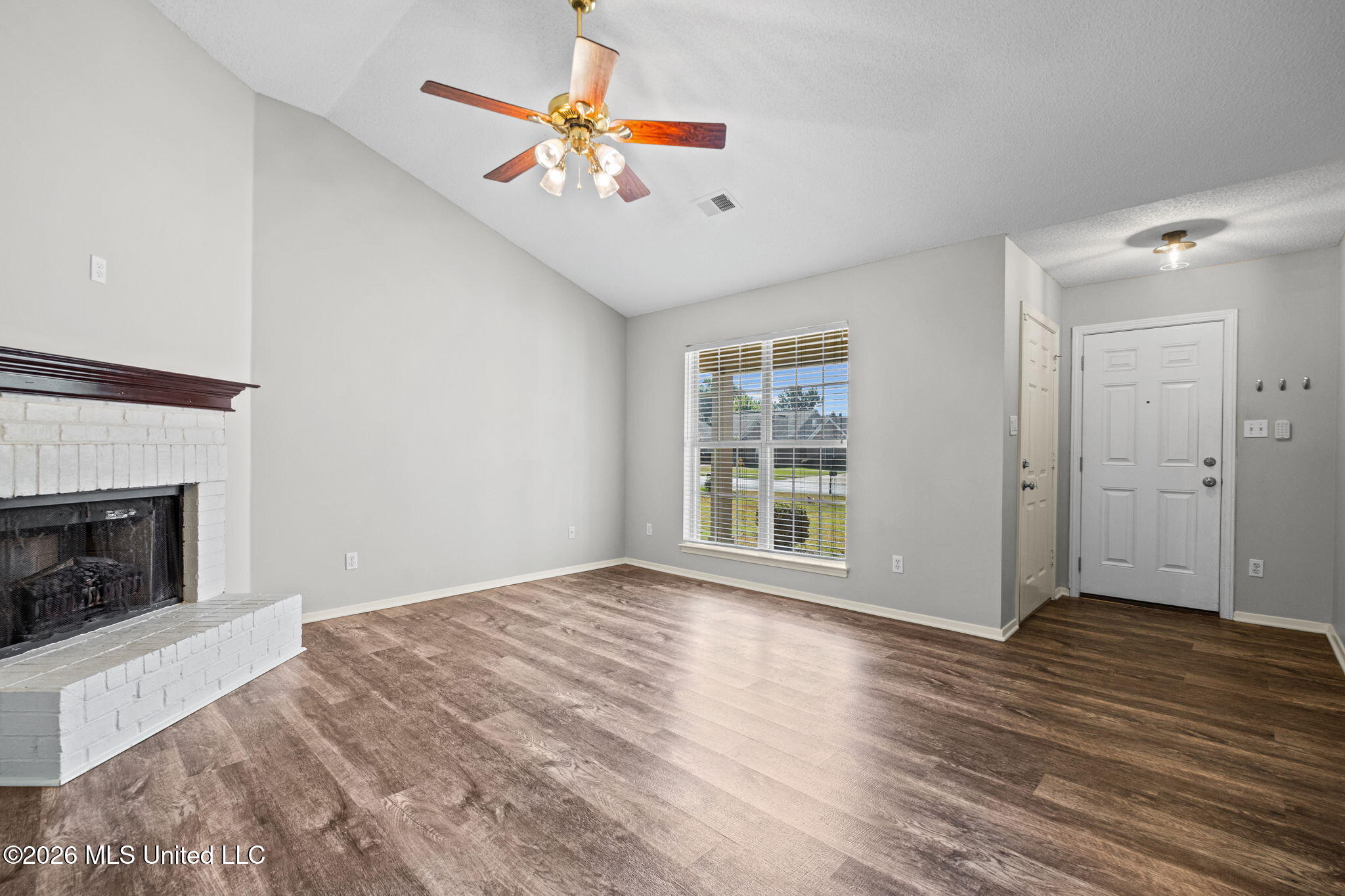 9336 Huron Drive Property Photo 3