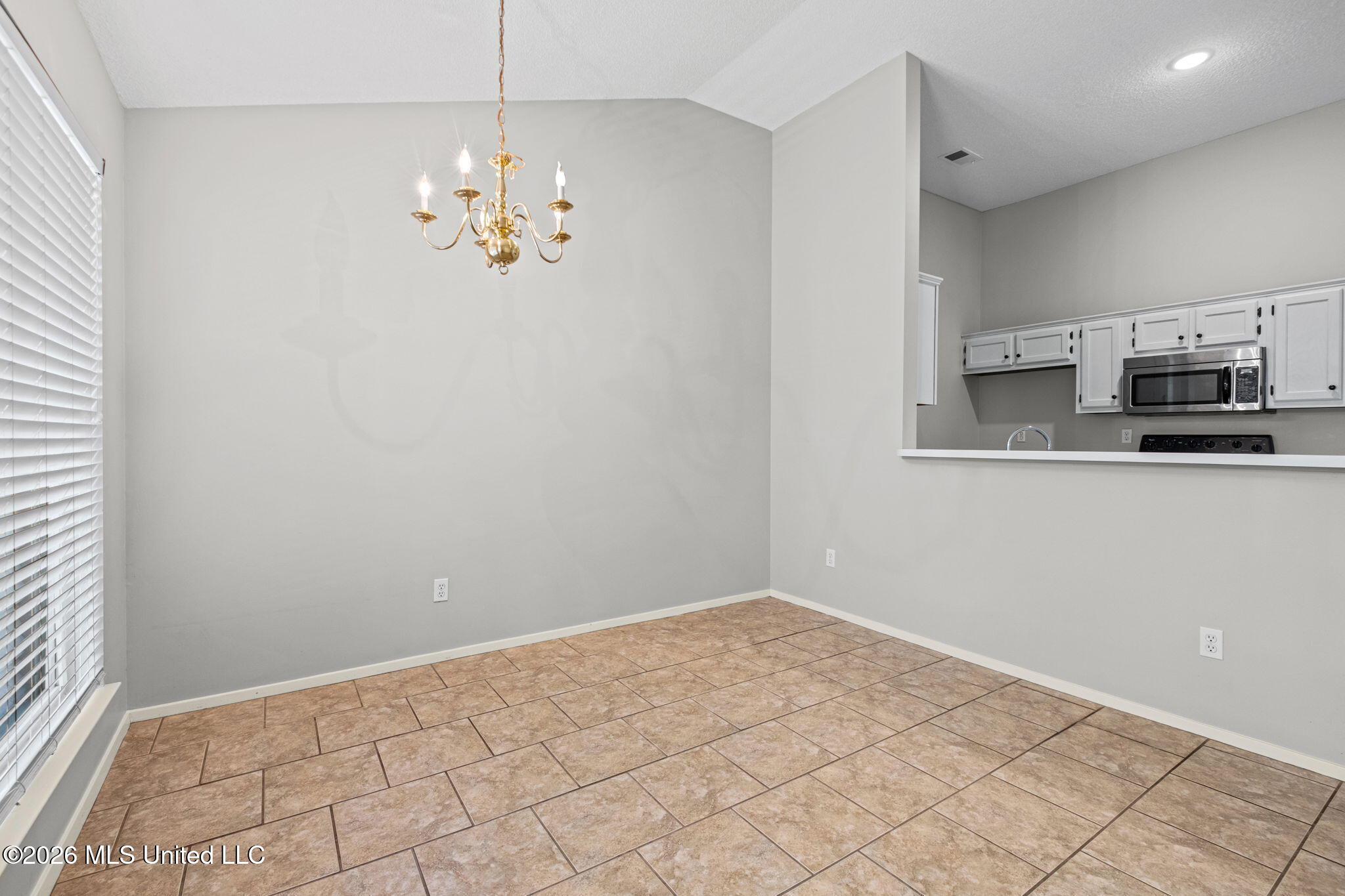 9336 Huron Drive Property Photo 6