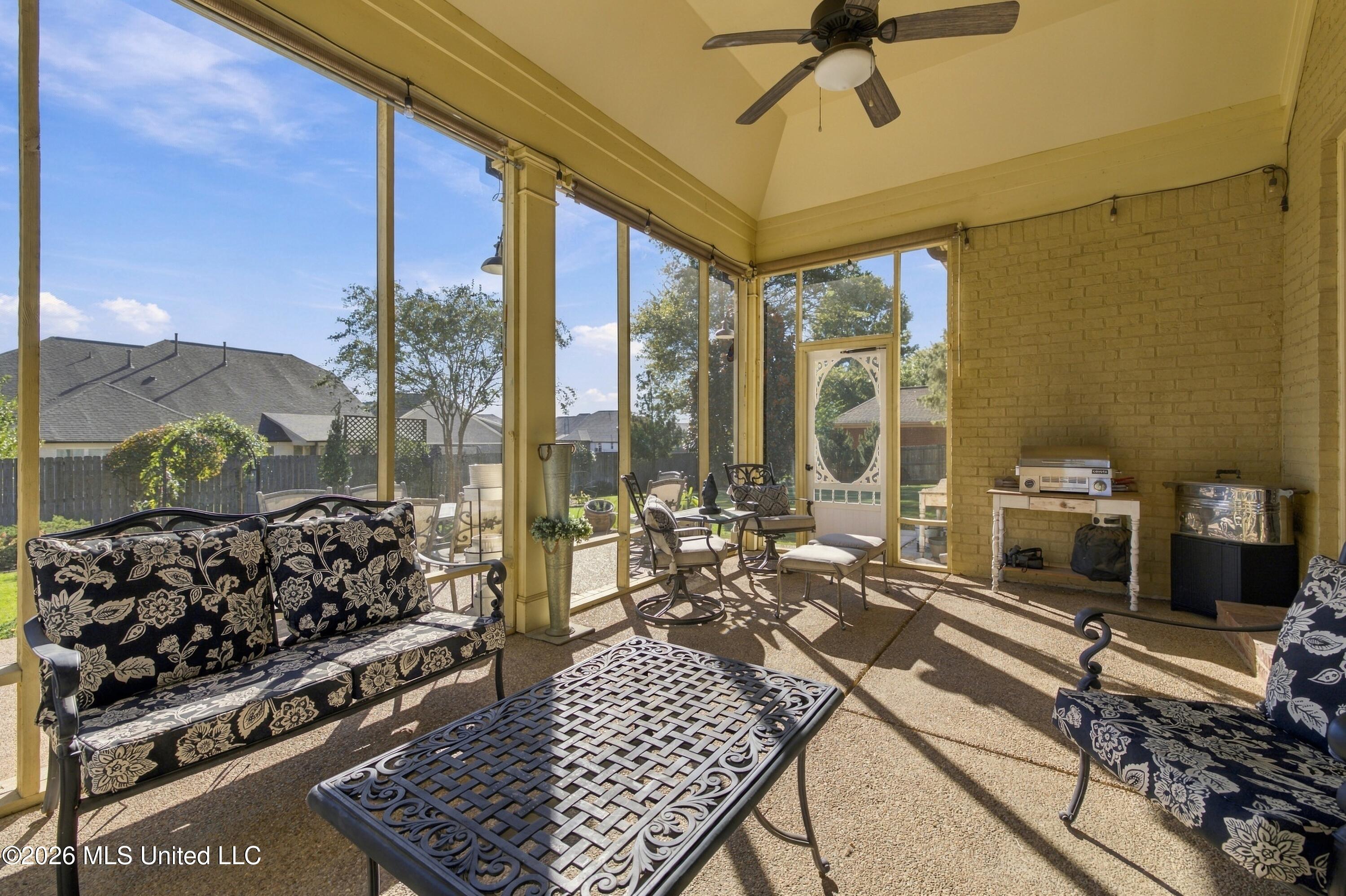 13881 Sycamore Creek Cove Property Photo 15