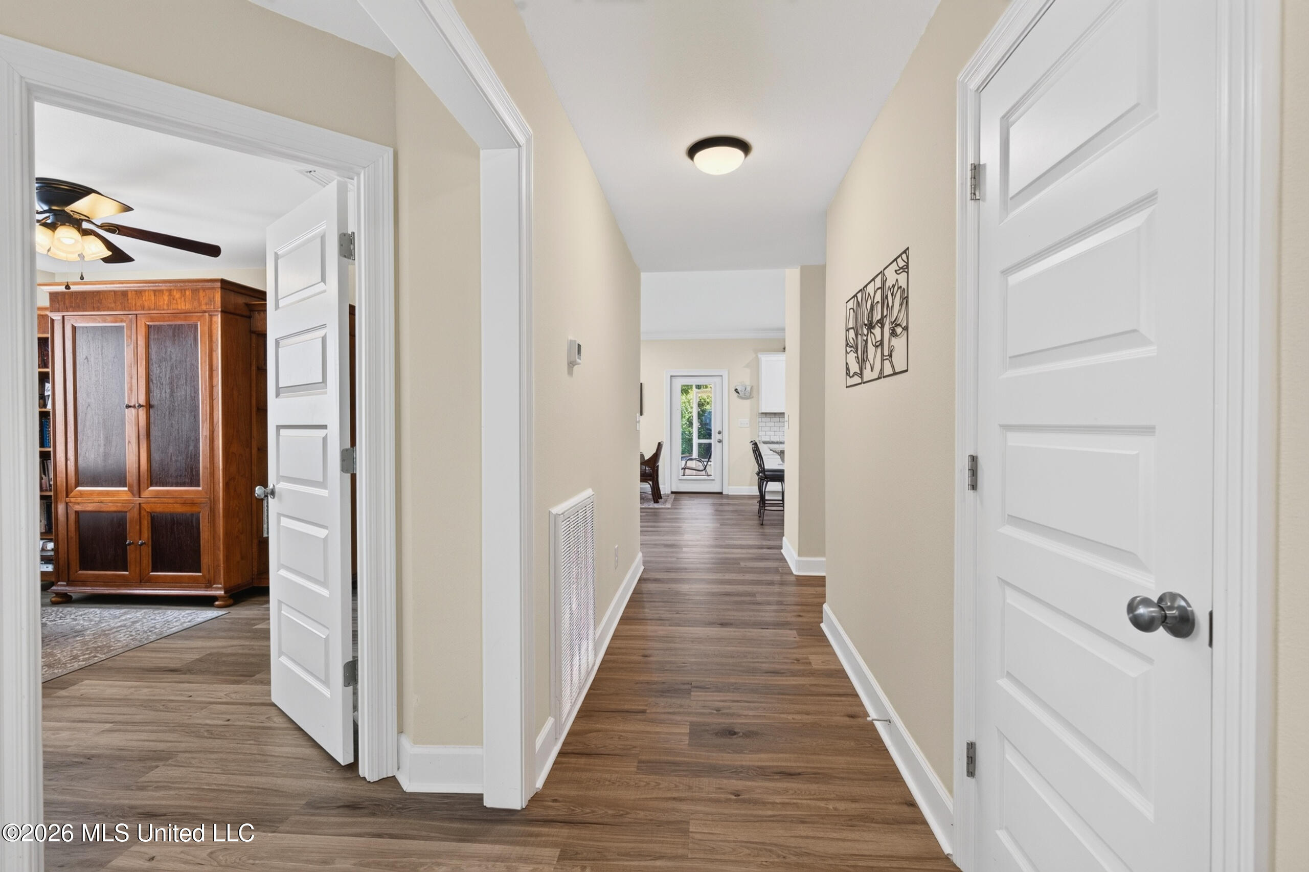 3317 Waterview Way Property Photo 9