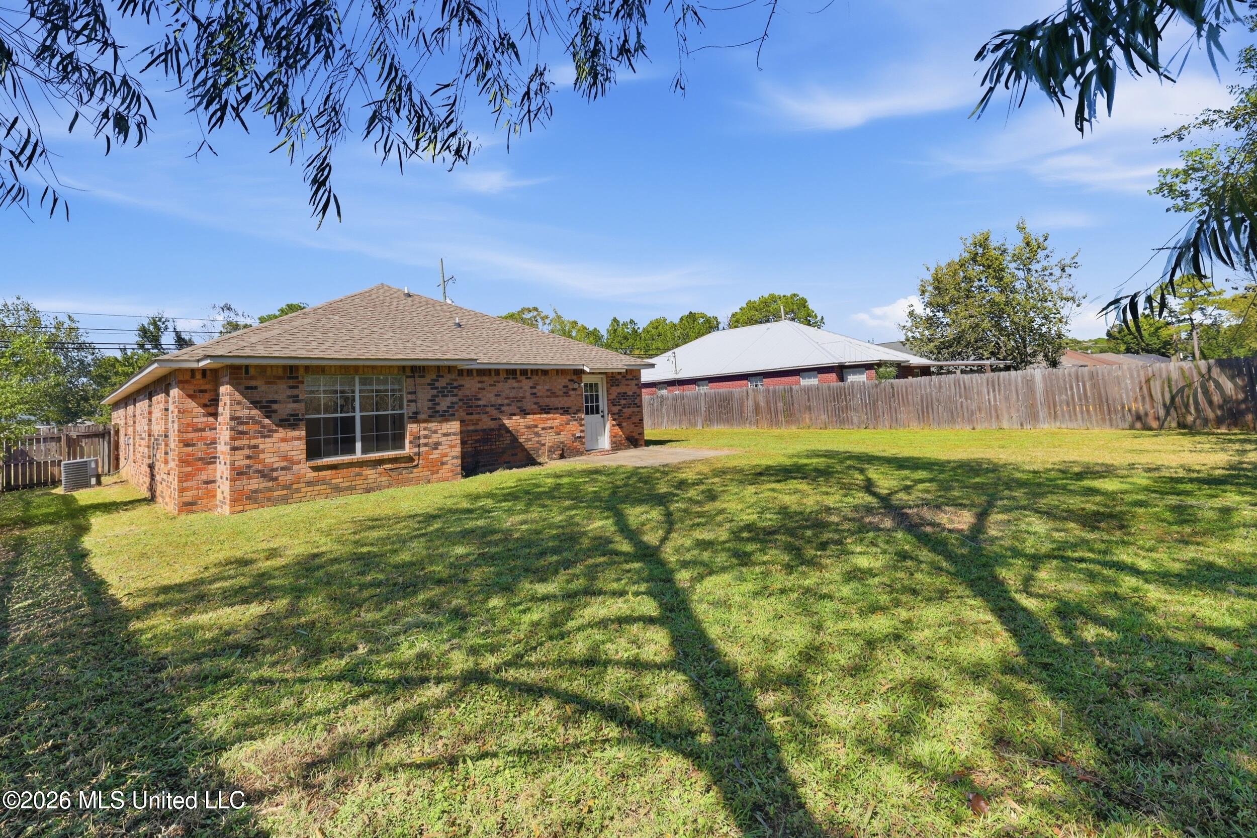 3208 Beachview Drive Property Photo 32