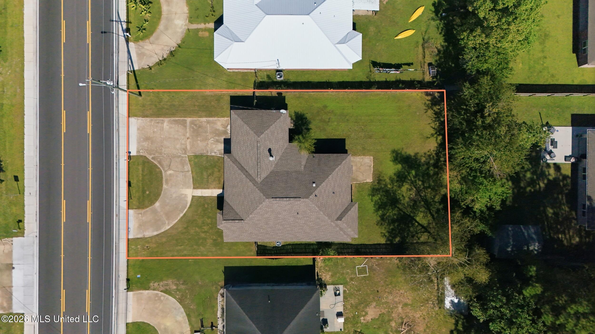 3208 Beachview Drive Property Photo 36