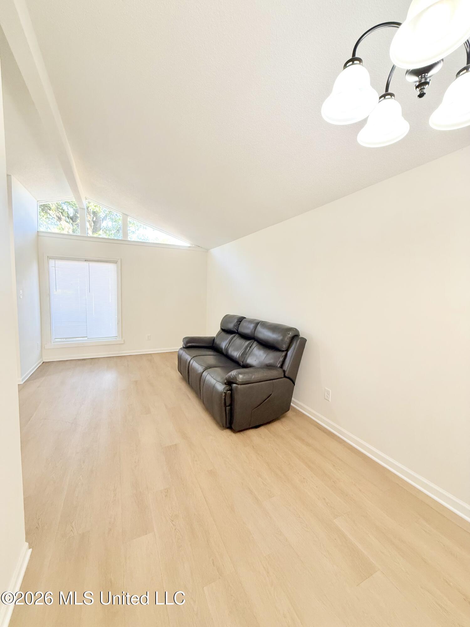 8590 Greenbrook Parkway Property Photo 5