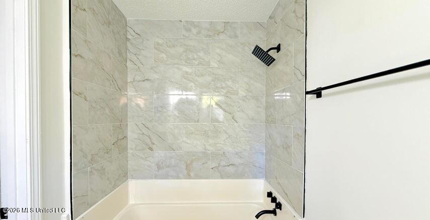 8590 Greenbrook Parkway Property Photo 20