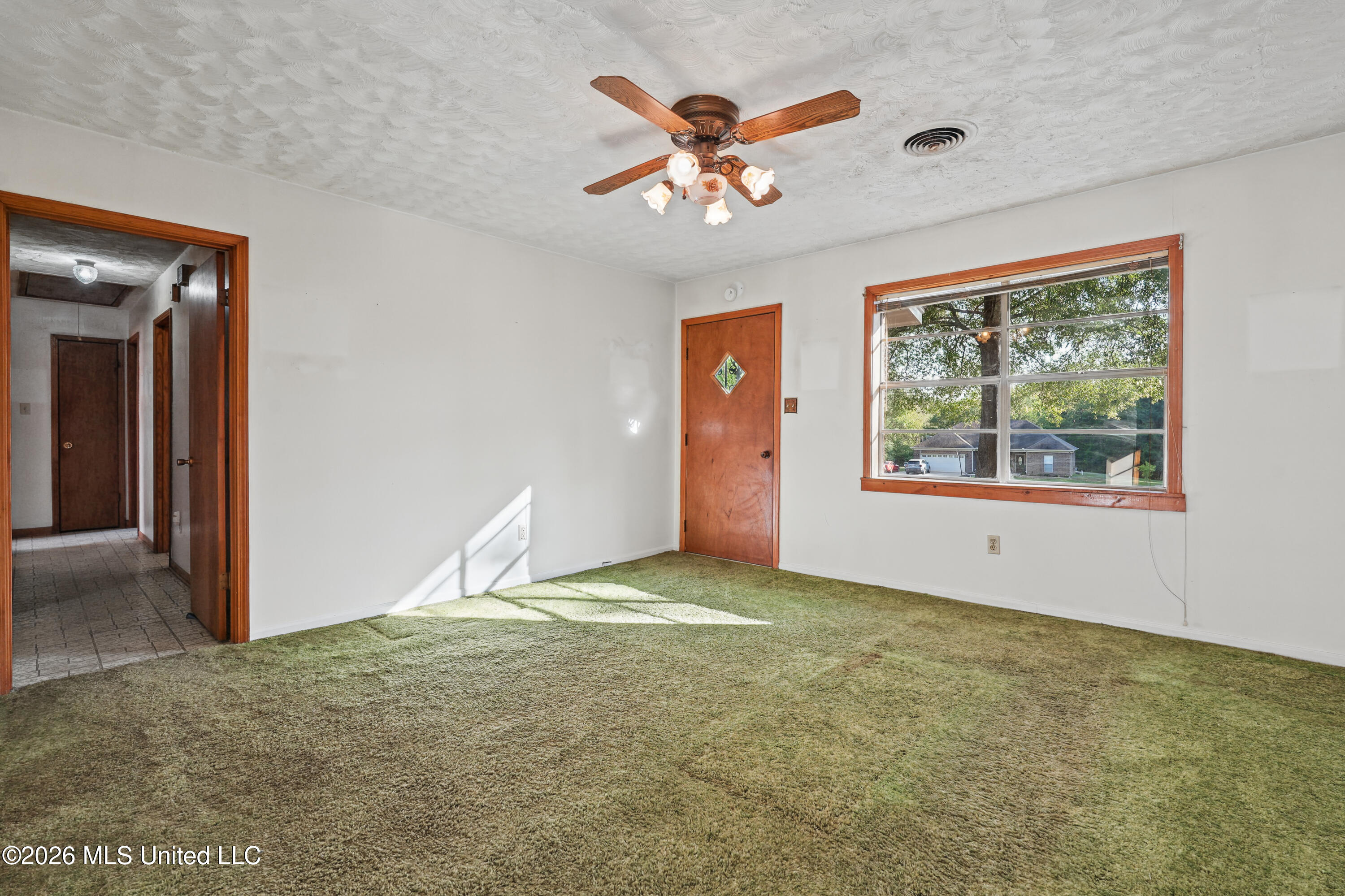 1625 Pryor Road Property Photo 7