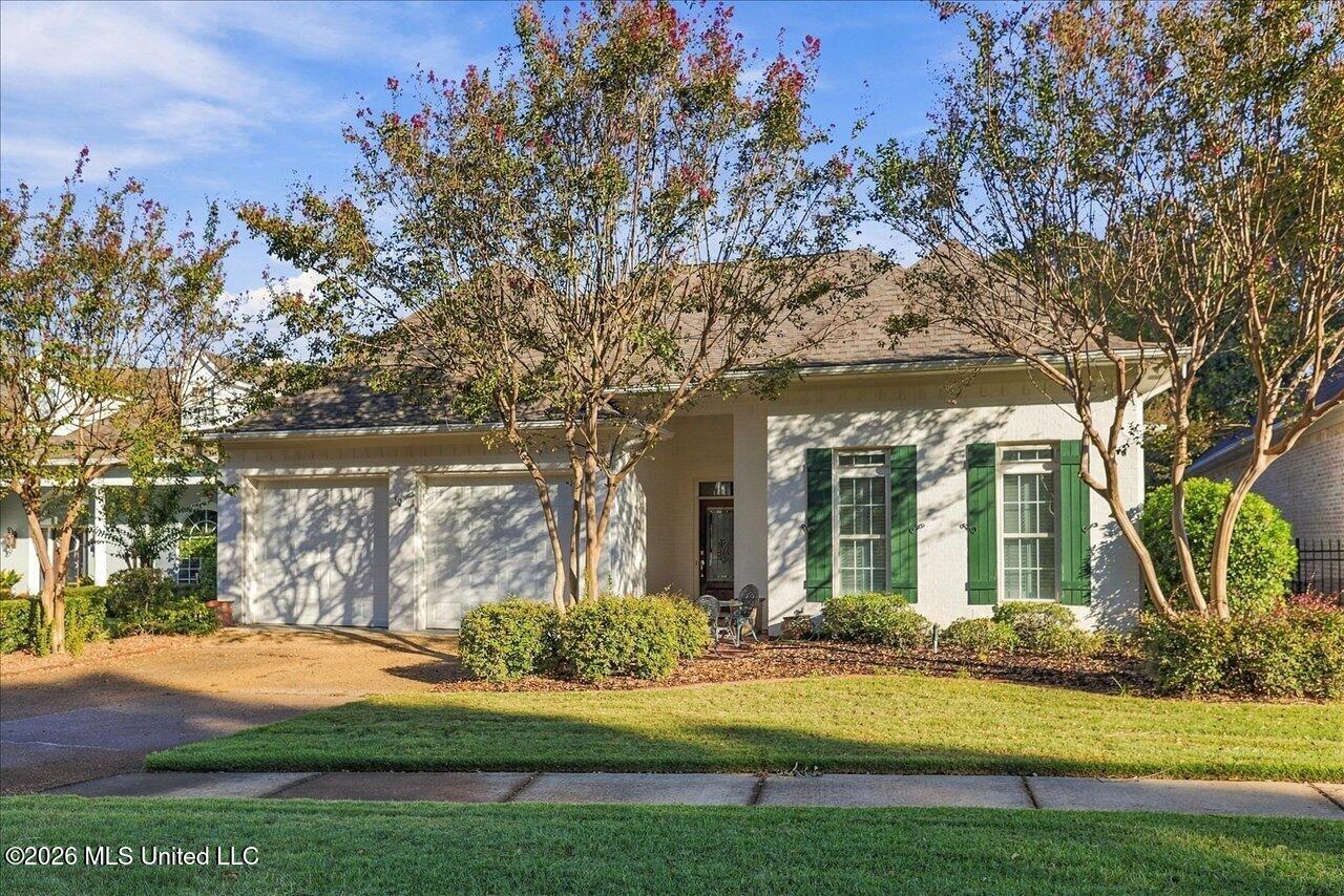 256 Geneva Boulevard Property Photo 1