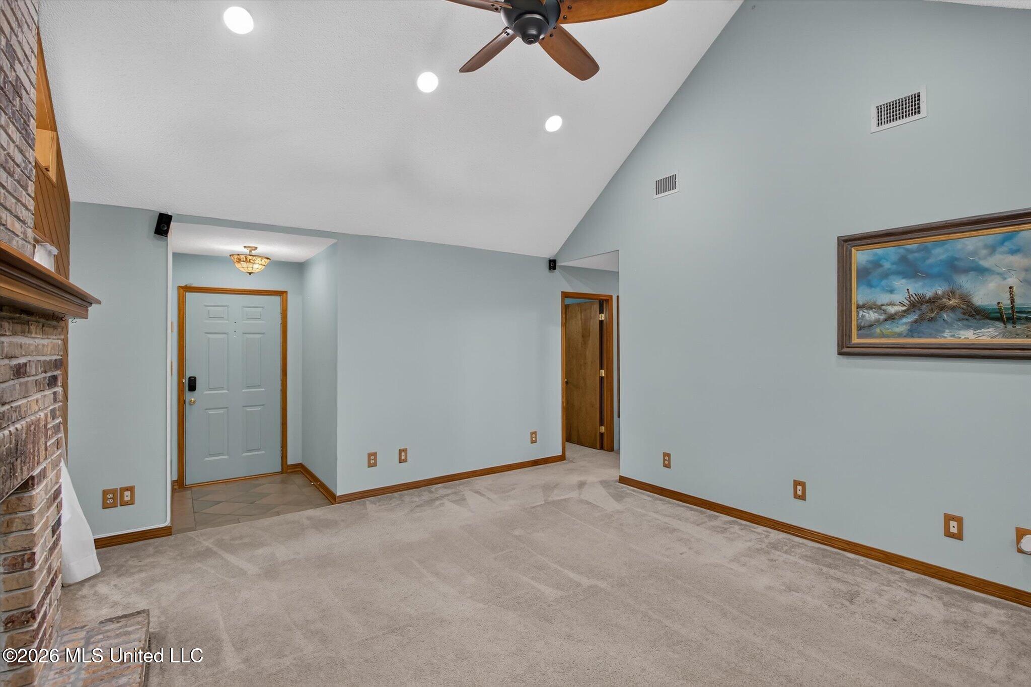 112 S Wright Avenue Property Photo 9