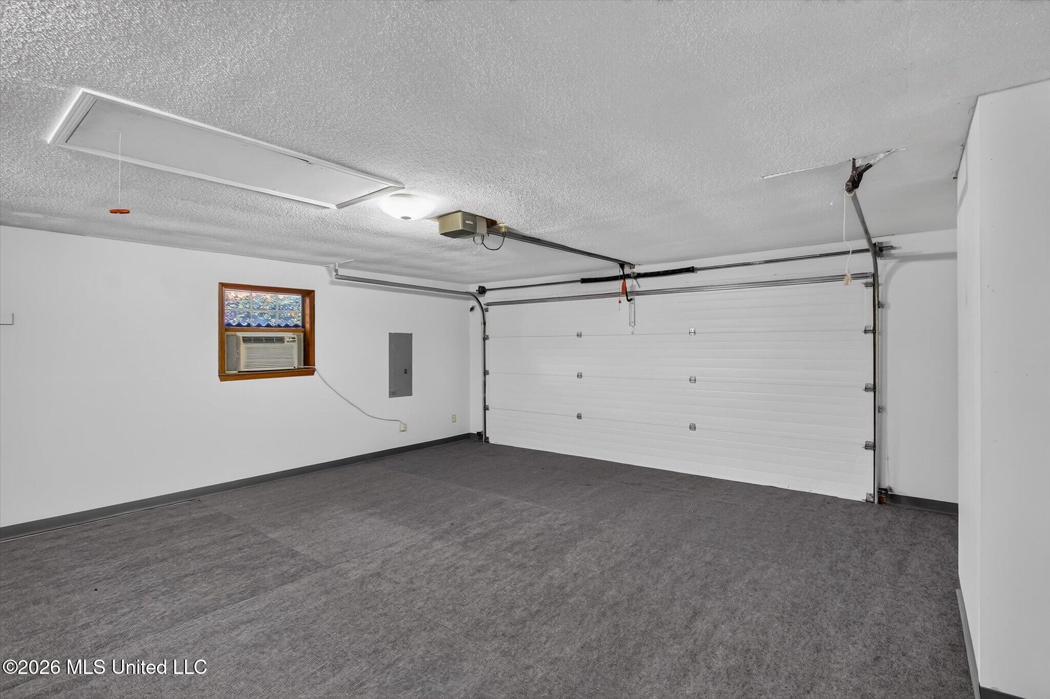 112 S Wright Avenue Property Photo 17