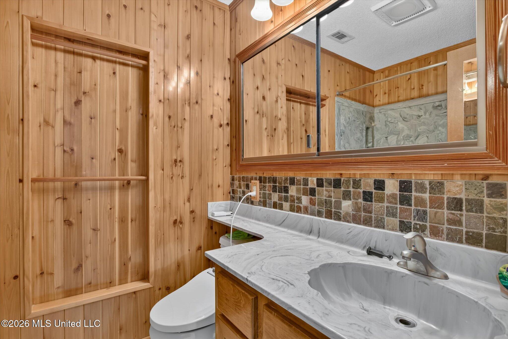 112 S Wright Avenue Property Photo 28