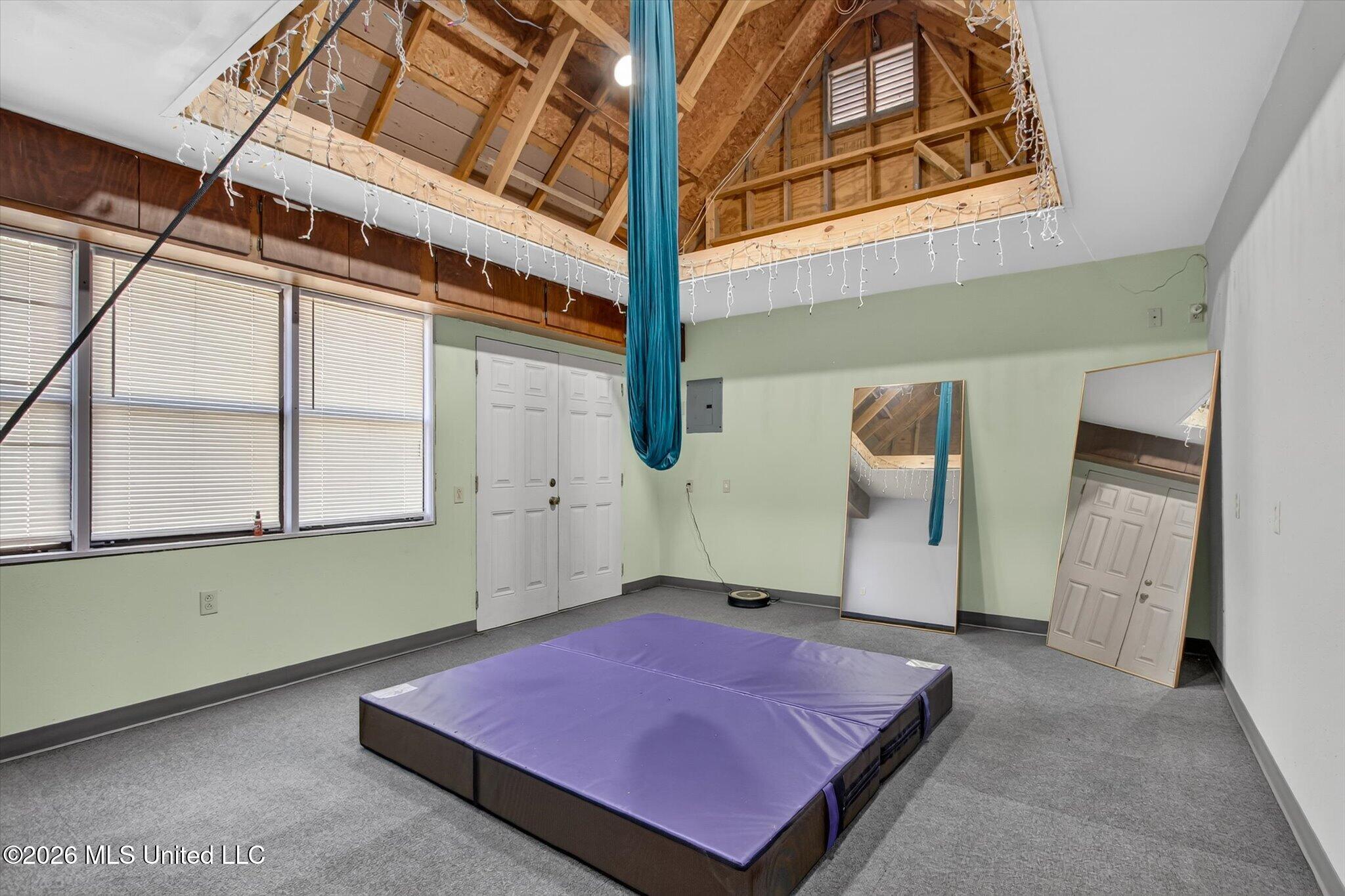 112 S Wright Avenue Property Photo 43