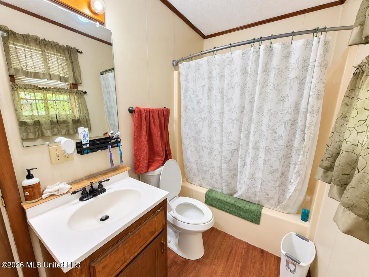 2933 Benjo Road Property Photo 7
