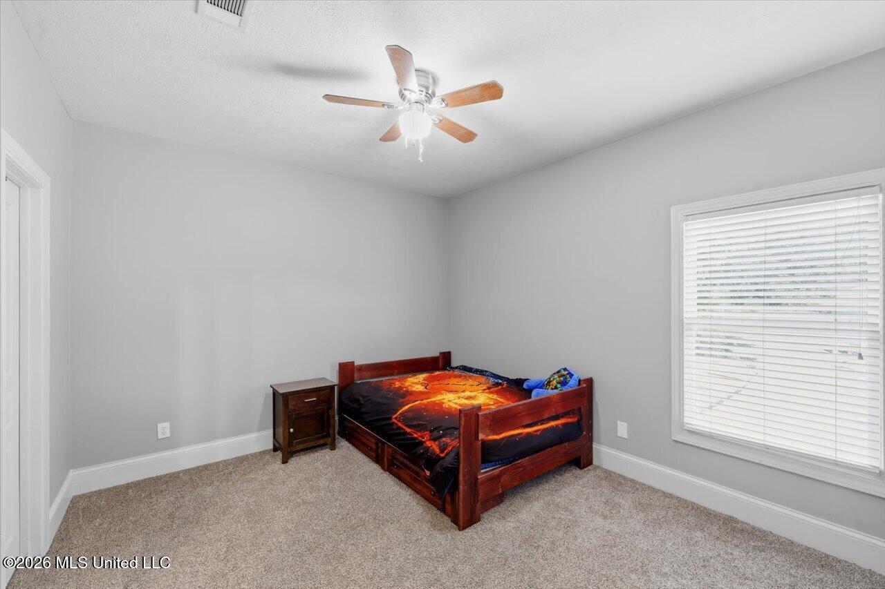 114 Dunton Hill Lane Property Photo 39