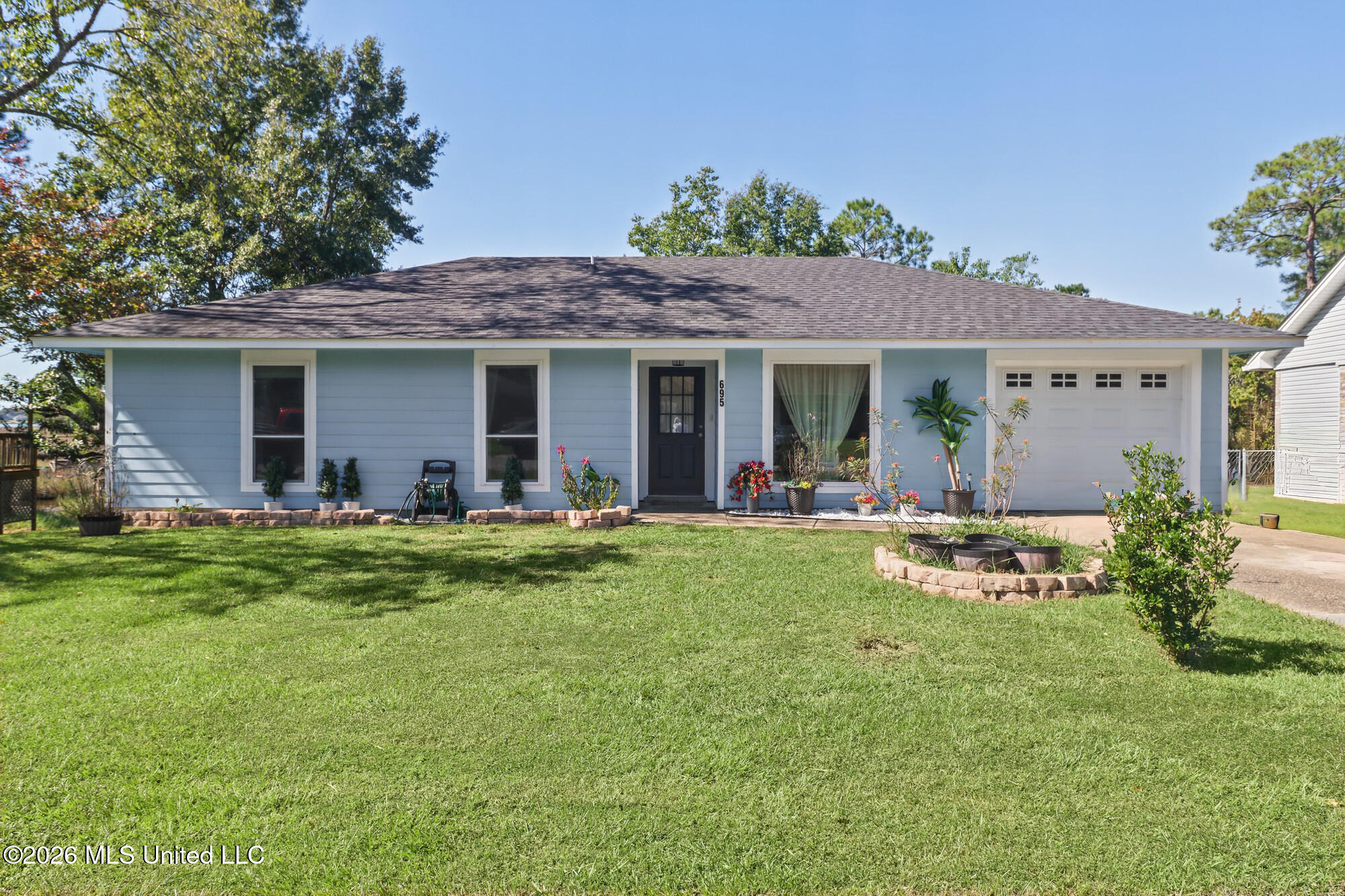 695 Michelle Drive Property Photo 1