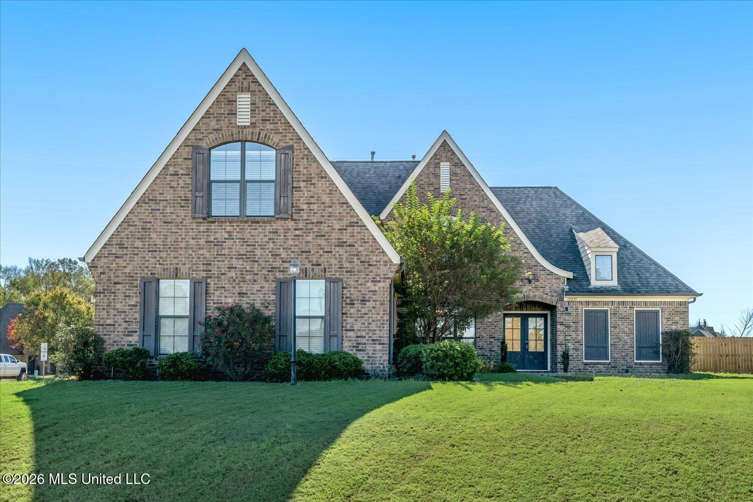 14291 Buttercup Drive Property Photo 1