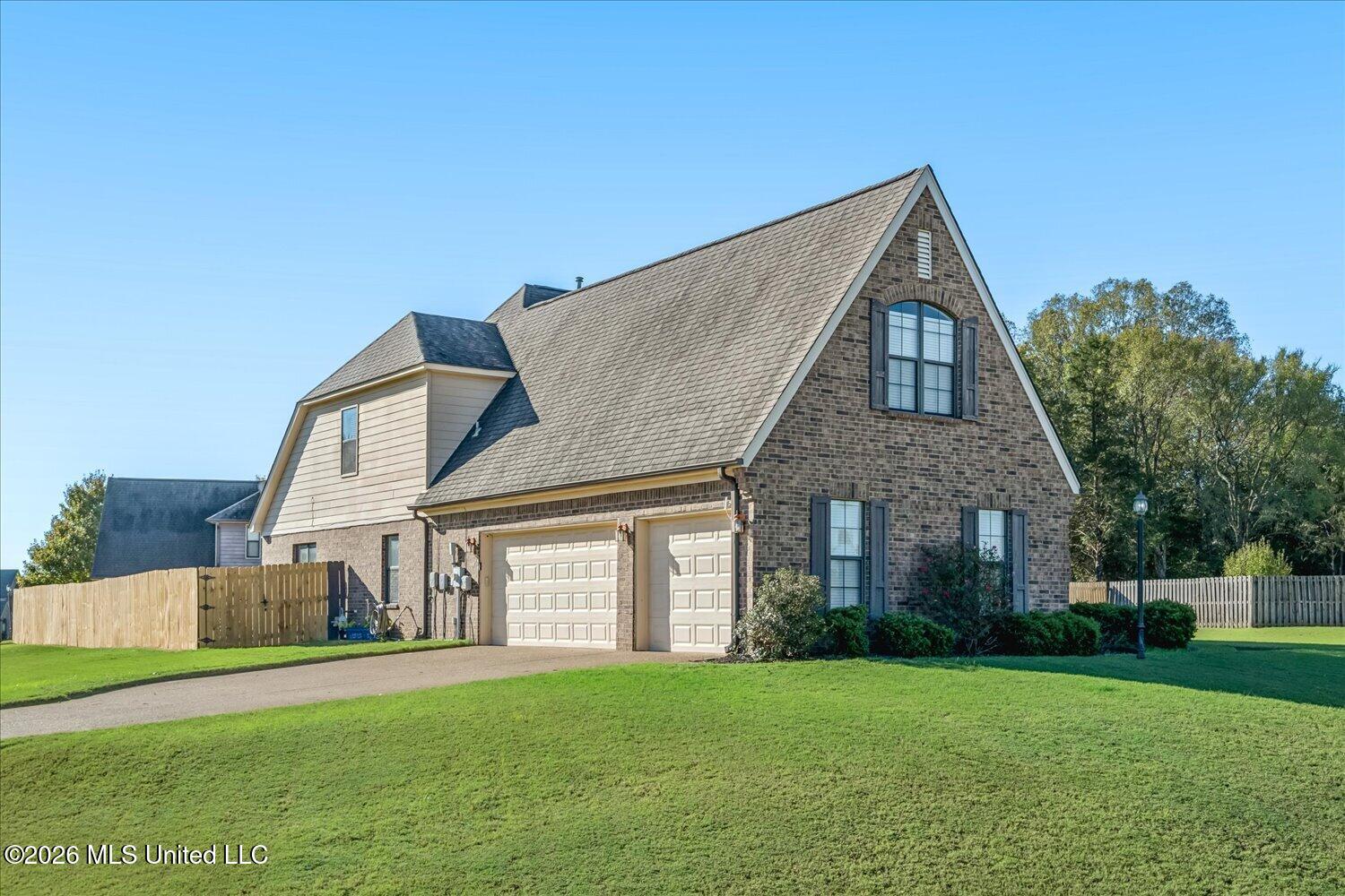 14291 Buttercup Drive Property Photo 3