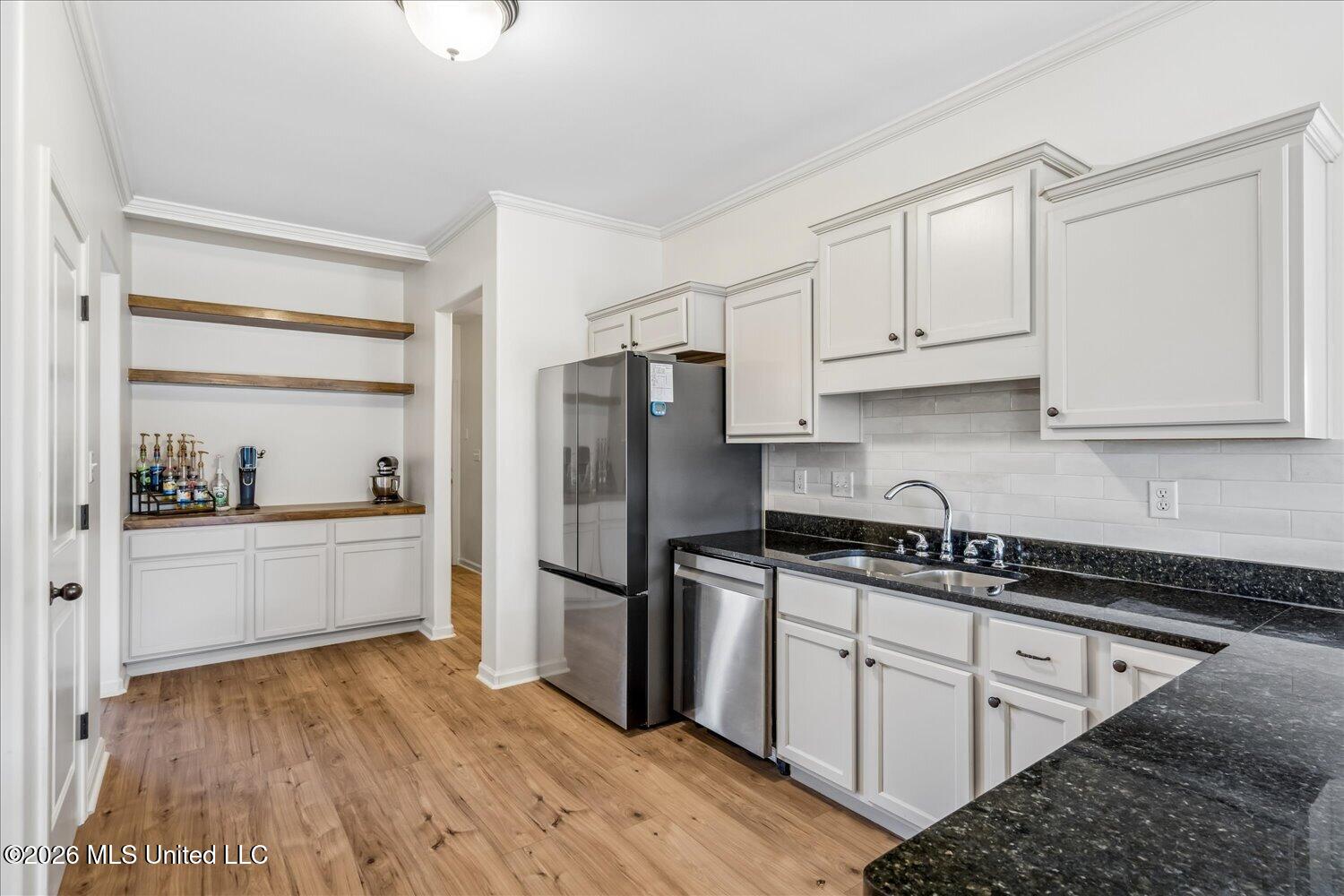 14291 Buttercup Drive Property Photo 13