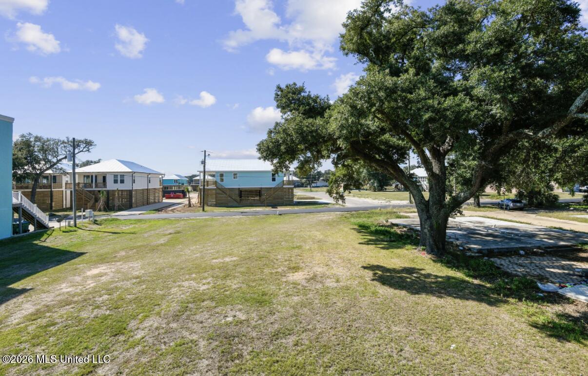 124 Texas Avenue Property Photo 3