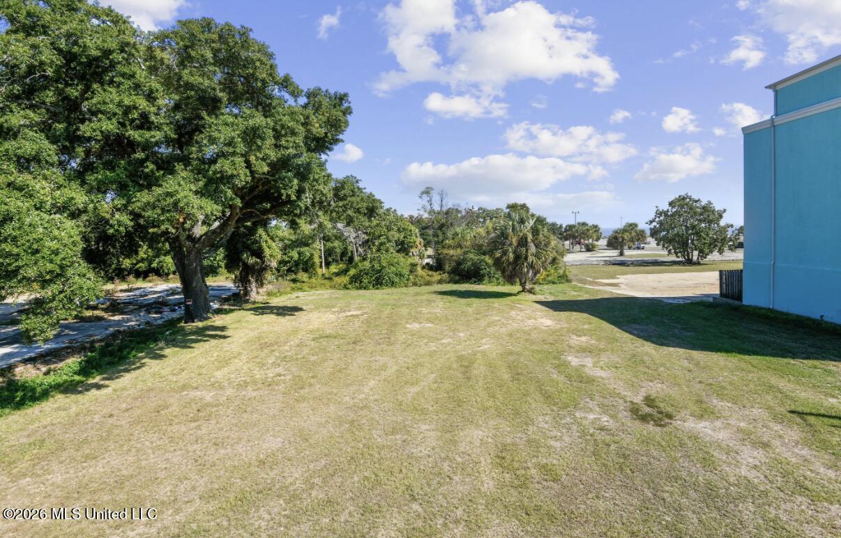 124 Texas Avenue Property Photo 4