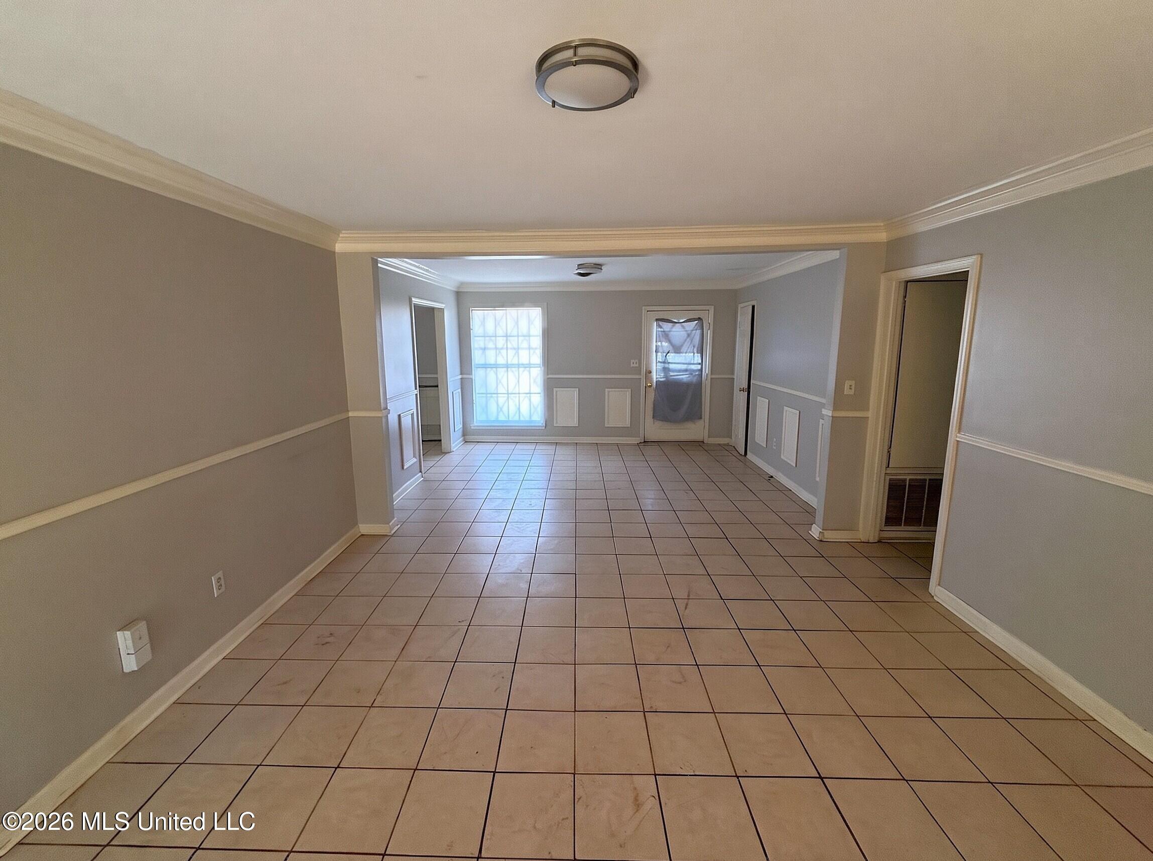 359 Lynwood Lane Property Photo 4
