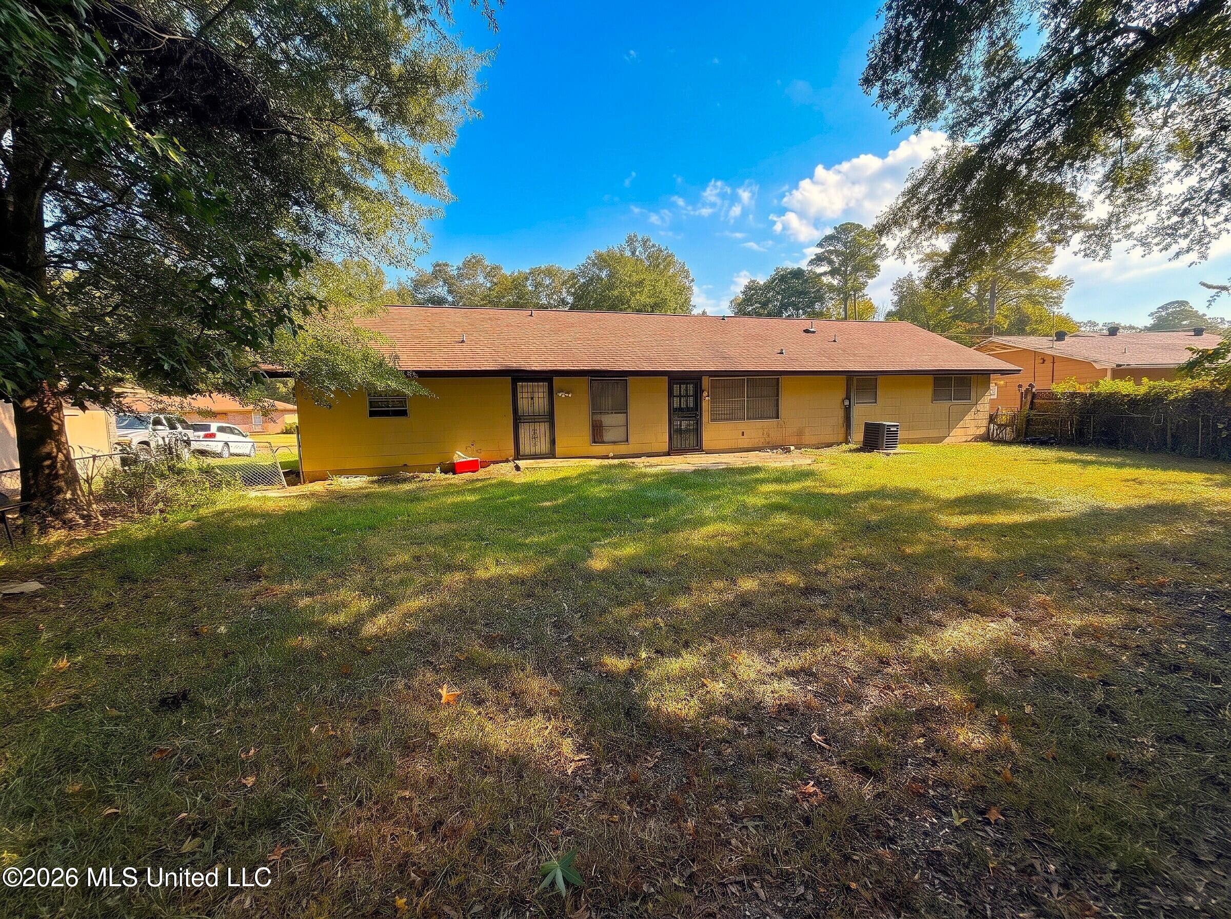 359 Lynwood Lane Property Photo 12
