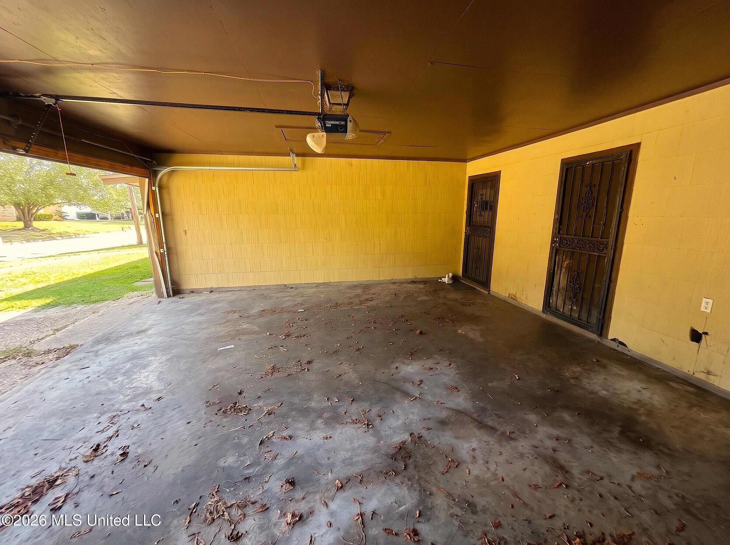 359 Lynwood Lane Property Photo 13