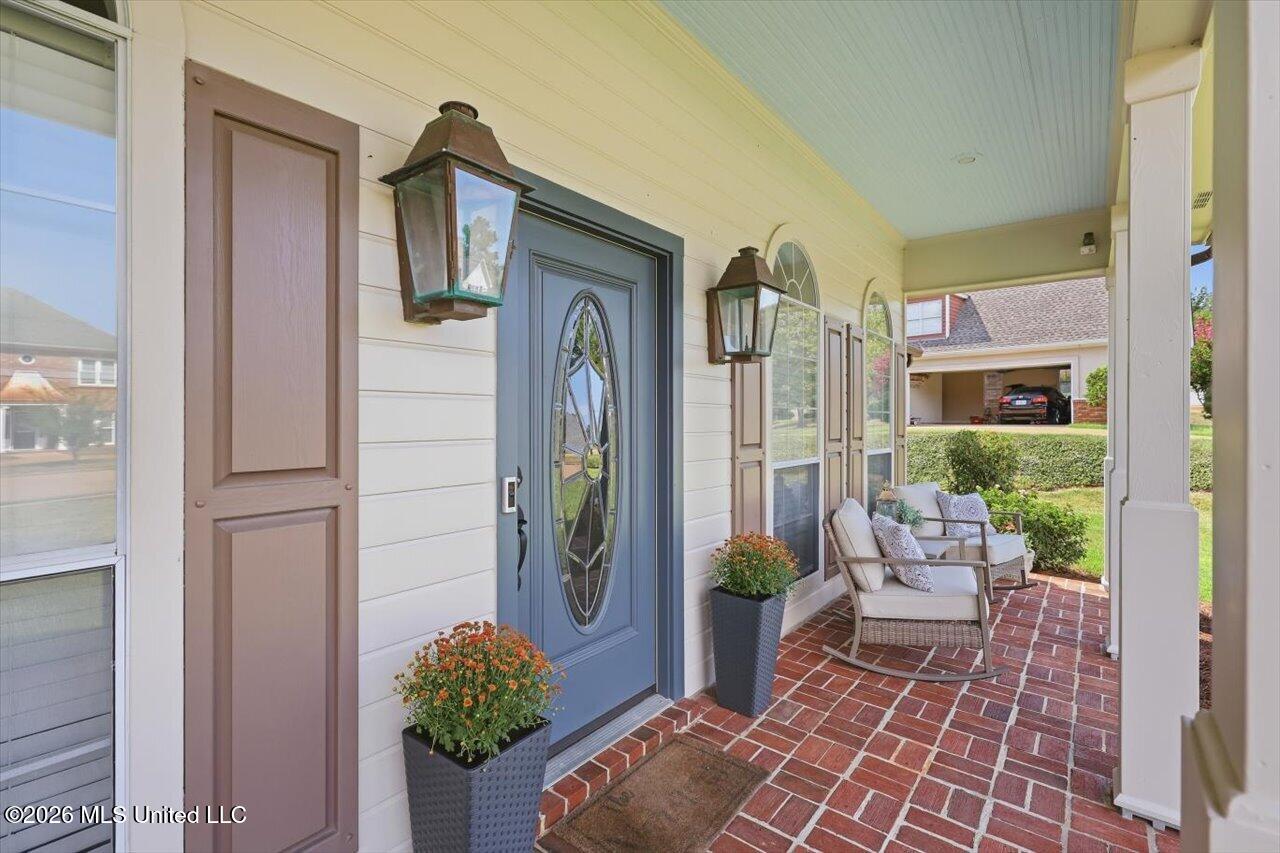 534 Lake Pointe Lane Property Photo 7