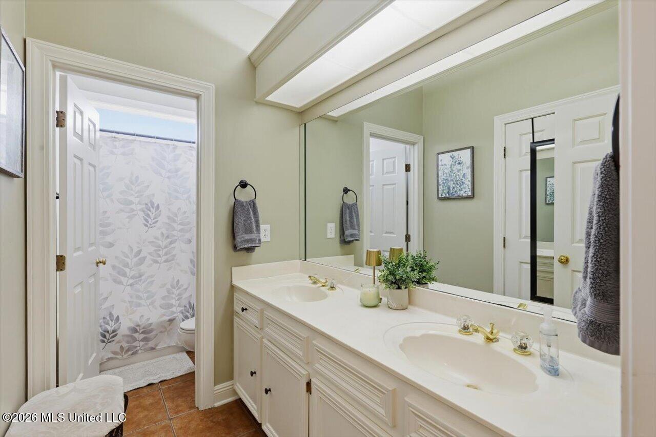 534 Lake Pointe Lane Property Photo 39