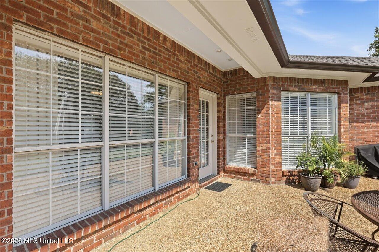 534 Lake Pointe Lane Property Photo 41
