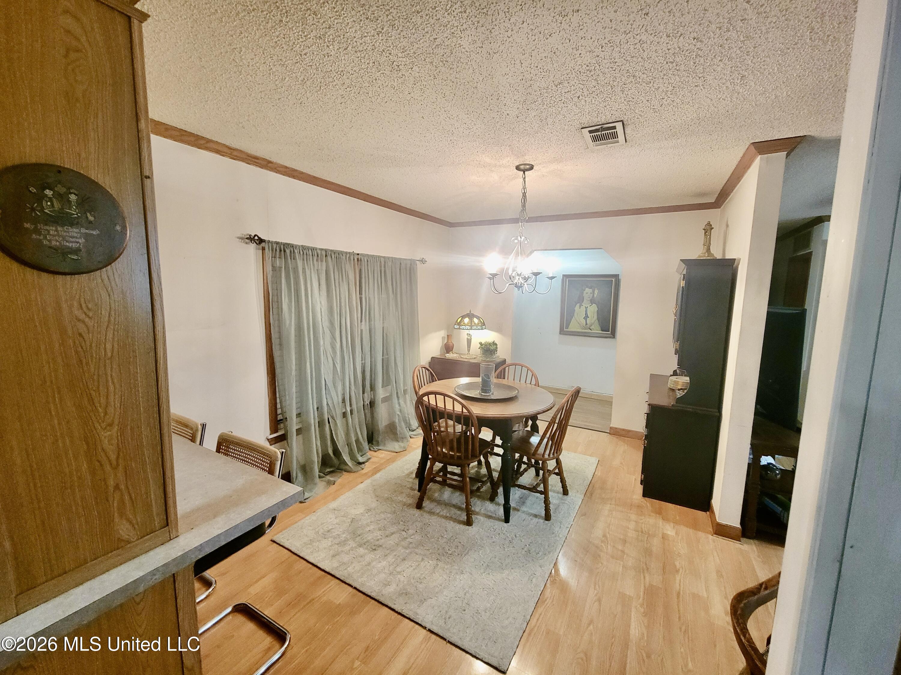 1022 Eastover Lane Property Photo 9