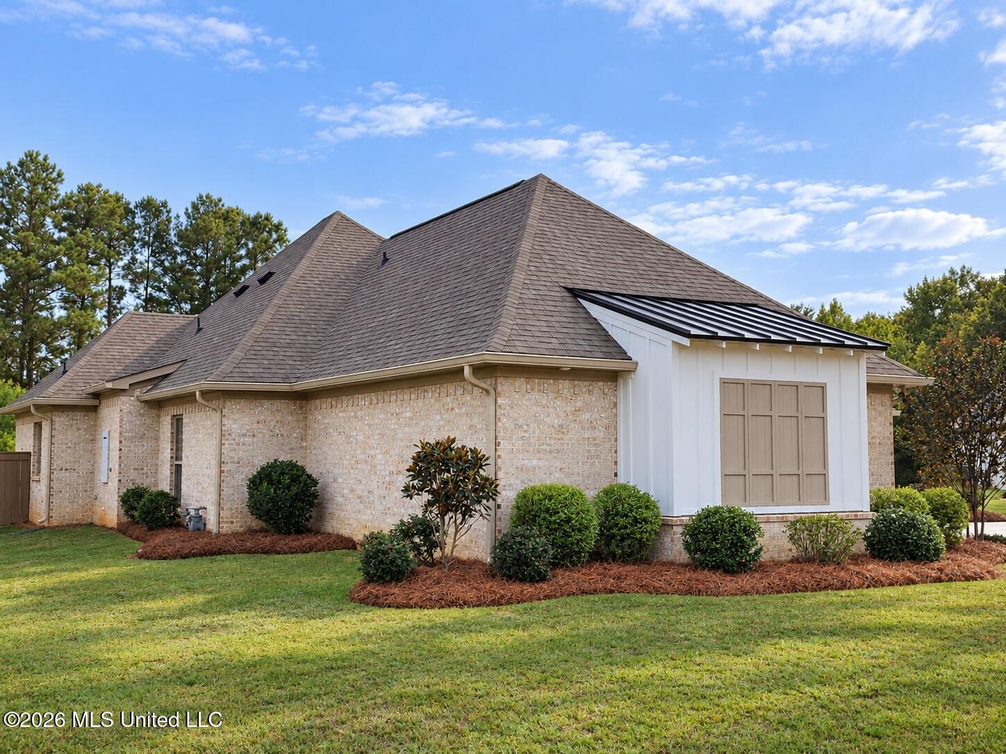 623 Wild Horse Lane Property Photo 3