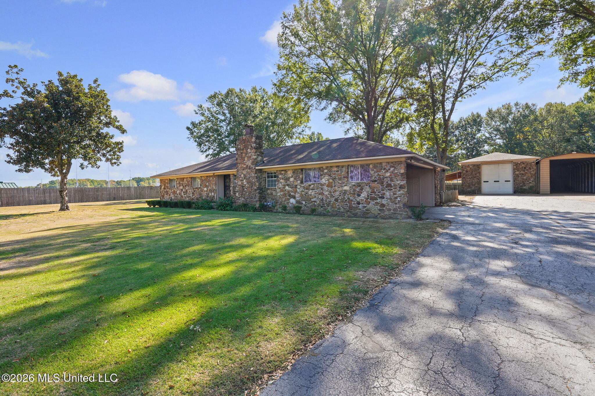 3531 Nickalus Avenue Property Photo 4